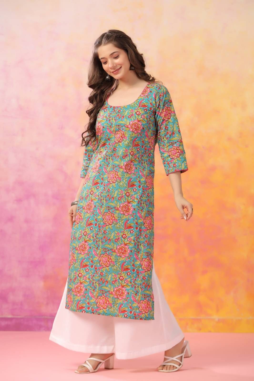     			MAUKA Women Viscose Rayon Printed Straight Kurti ( Green )