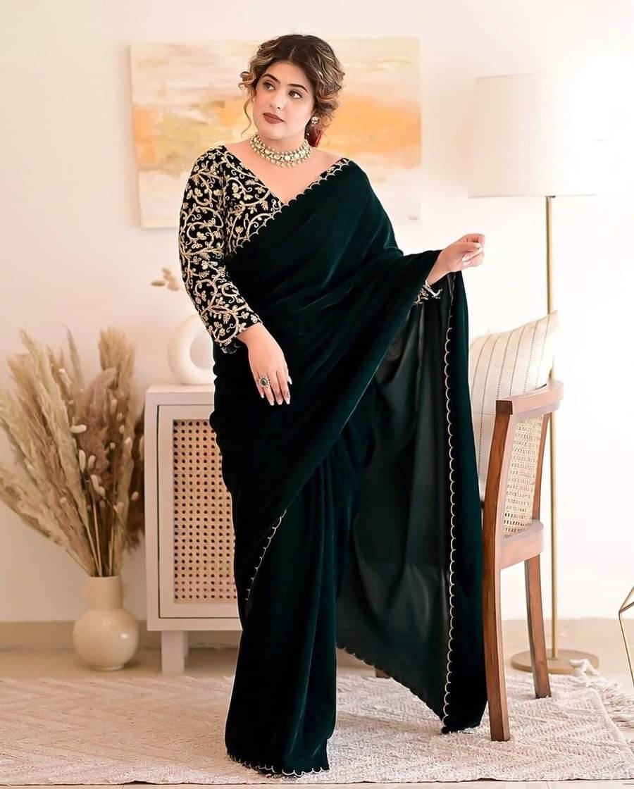 PALKAANO Velvet Embroidered Regular Saree With Unstitched Blouse Piece ( Green ) PALKAANO Velvet Embroidered Regular Saree With Unstitched Blouse Piece ( Green )