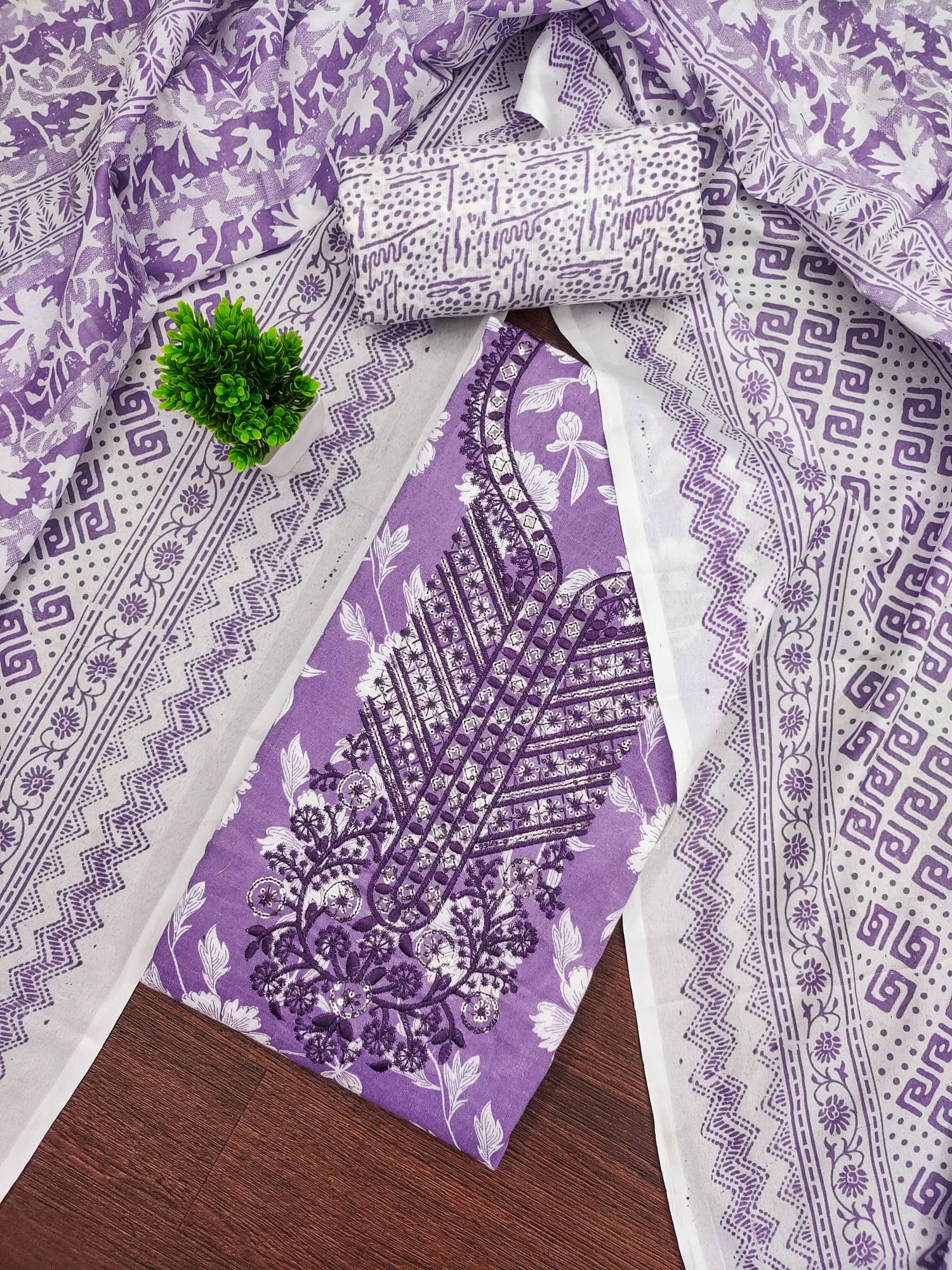    			PANZORA Women Cotton Blend Unstitched Dress Material ( Lavender )
