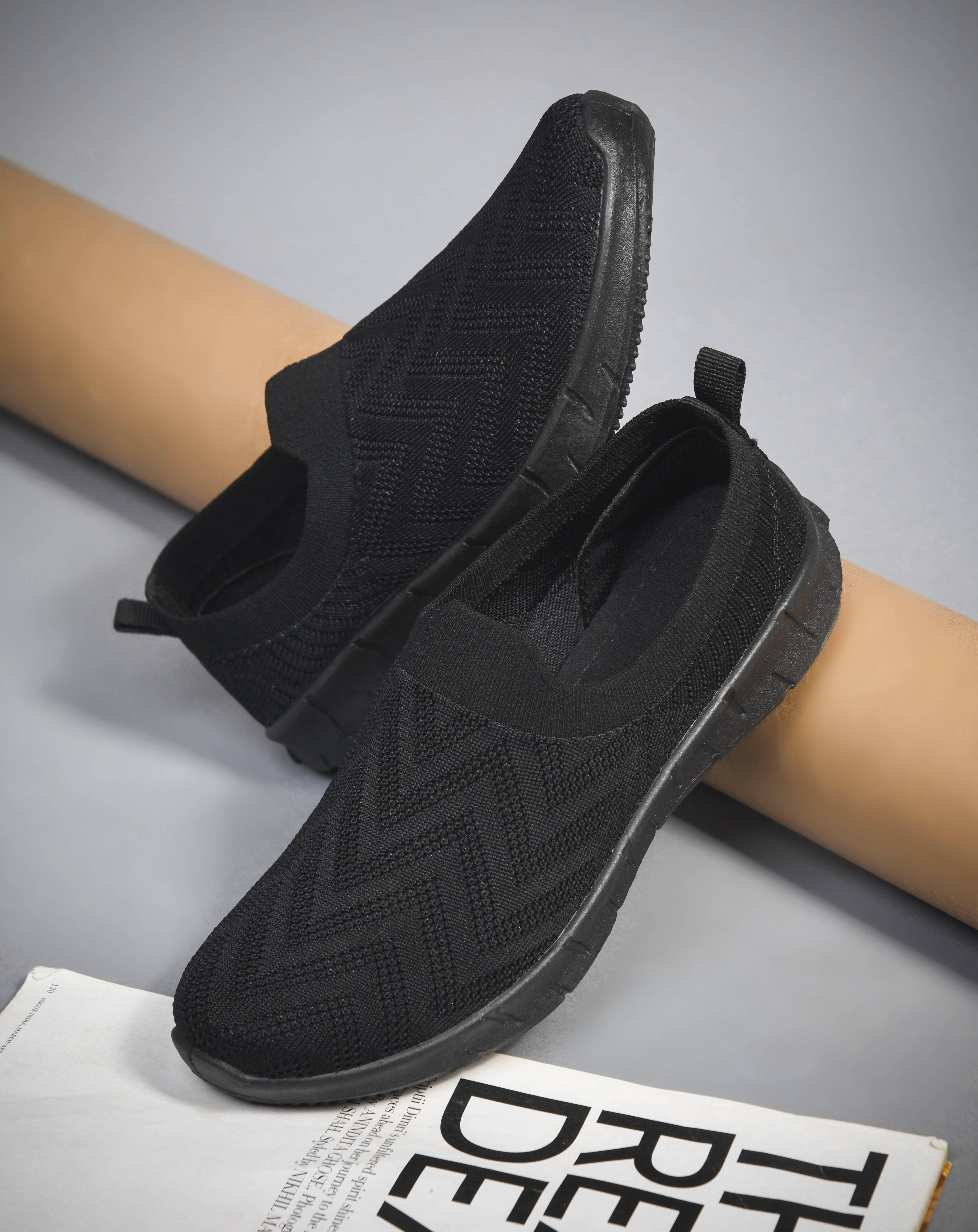 Pu-PIne - Black Women's Outdoor & Adventure Shoes - Sports Shoes | Buy online on ZillyBuy