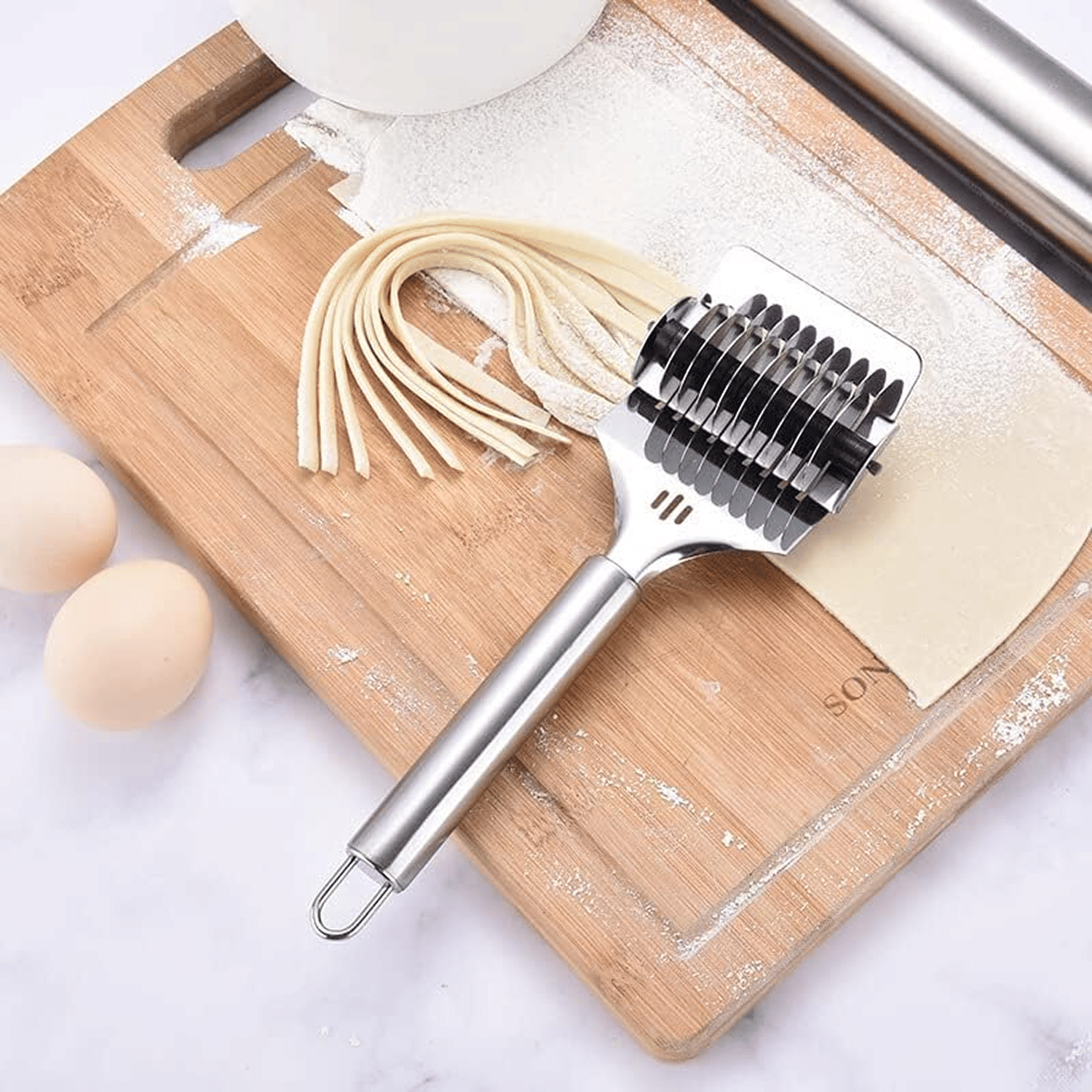     			Stainless Steel Pasta Maker & Spaghetti Cutter - Fettuccine, Noodle, Lattice Roller, Dough Docker for Kitchen Cooking(Pack of 1)