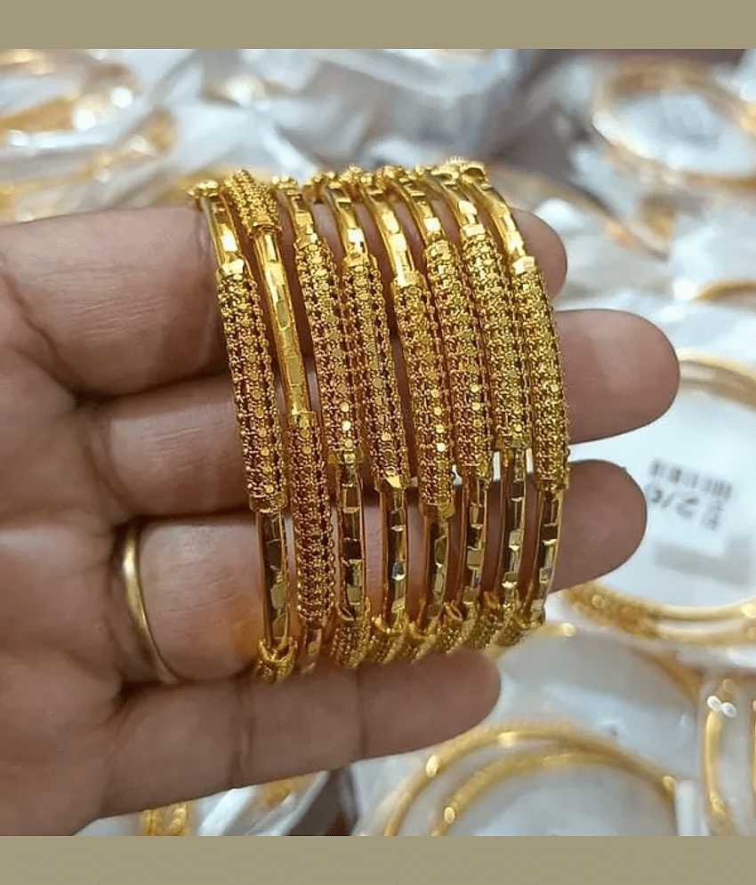 I Jewels 18k Gold Plated Embellish With Kundan Pearl Adjustable