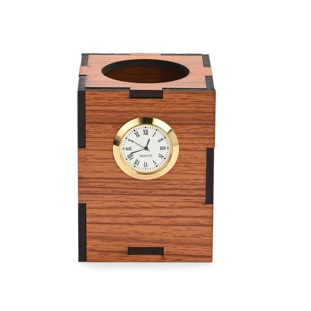 Wooden Pen Stand with Quartz Clock – Single Compartment Desk Organizer for Office & Study Table Wooden Pen Stand with Quartz Clock – Single Compartment Desk Organizer for Office & Study Table