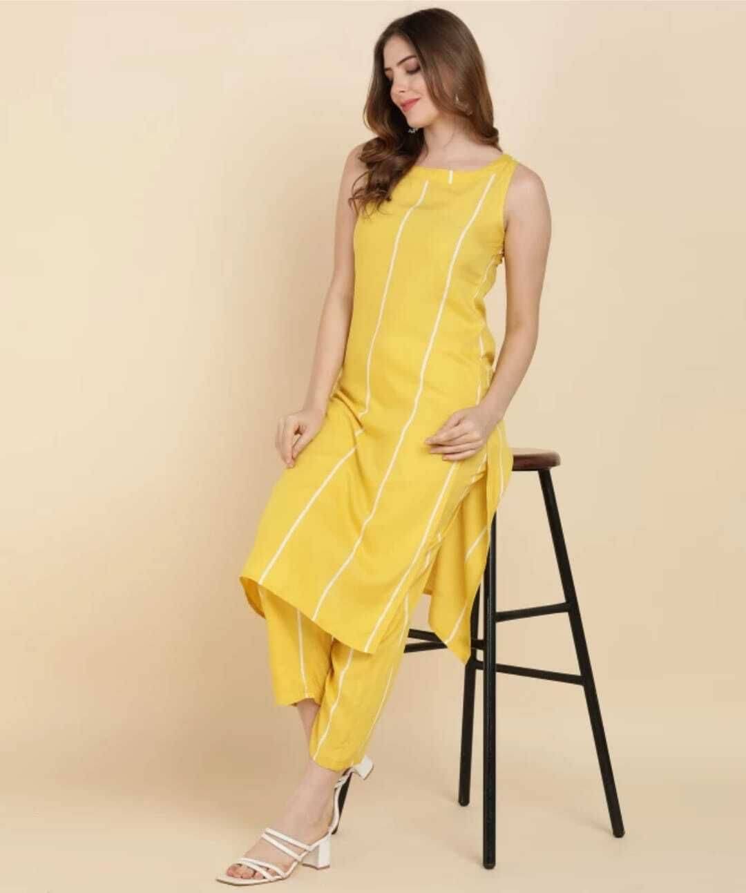 Aurelia Trend Women Striped Tunic With Trousers Co-Ord Set ( Yellow )     			Aurelia Trend Women Striped Tunic With Trousers Co-Ord Set ( Yellow )
