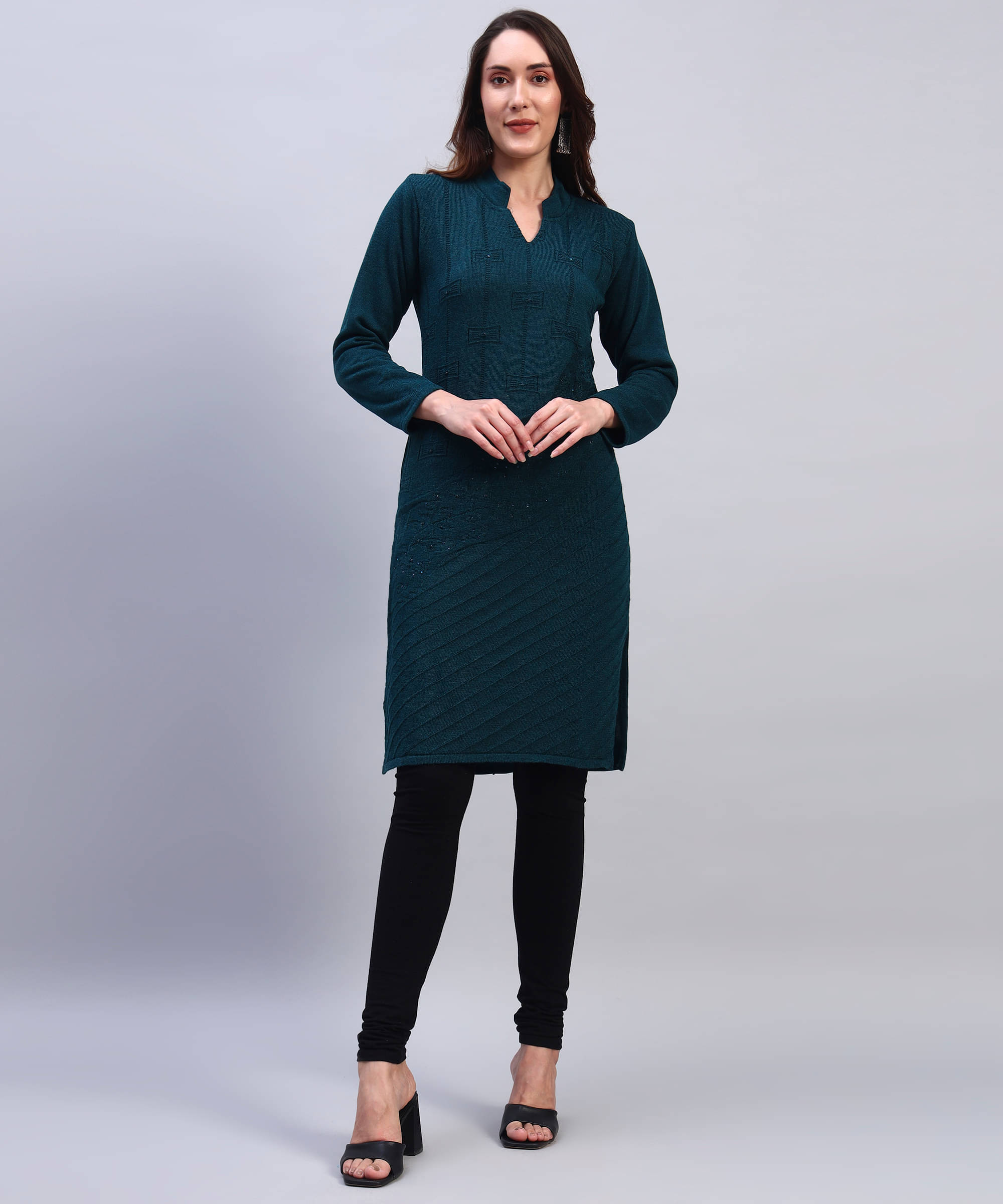 BRAYLES Women Woollen Self Design Straight Kurti ( Blue ) BRAYLES Women Woollen Self Design Straight Kurti ( Blue )