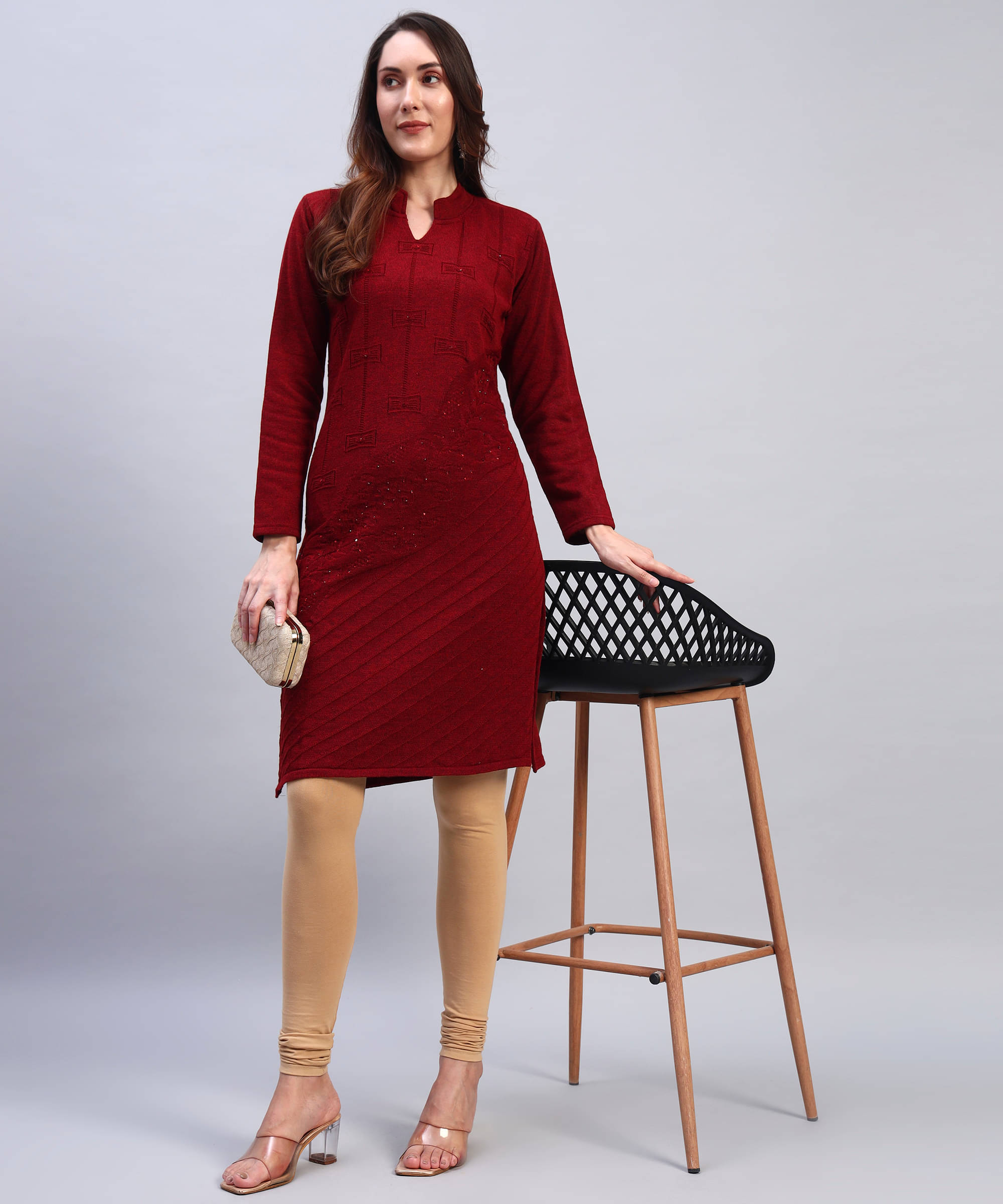 BRAYLES Women Woollen Self Design Straight Kurti ( Maroon )     			BRAYLES Women Woollen Self Design Straight Kurti ( Maroon )