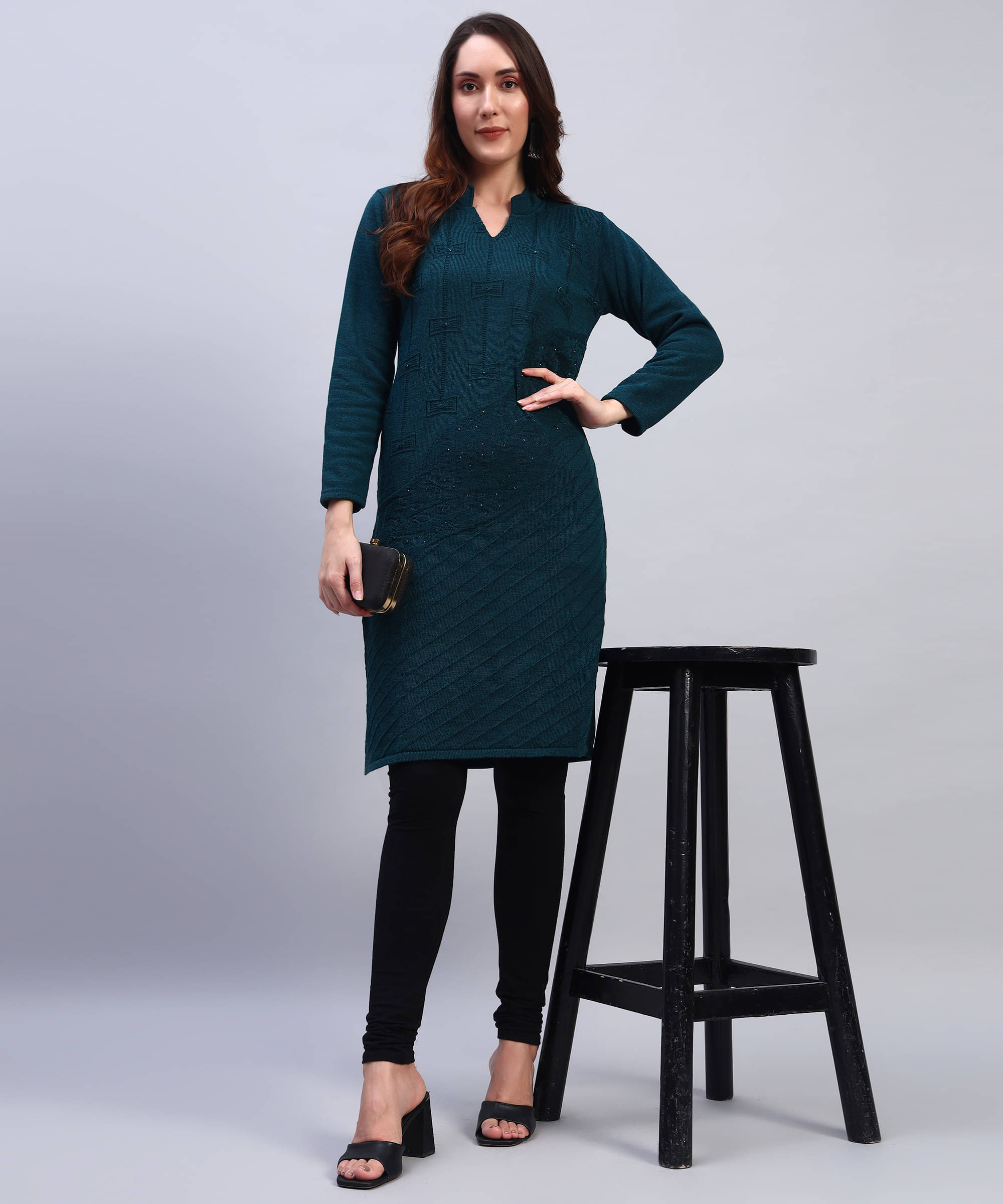     			BRAYLES Women Woollen Self Design Straight Kurti ( Blue )