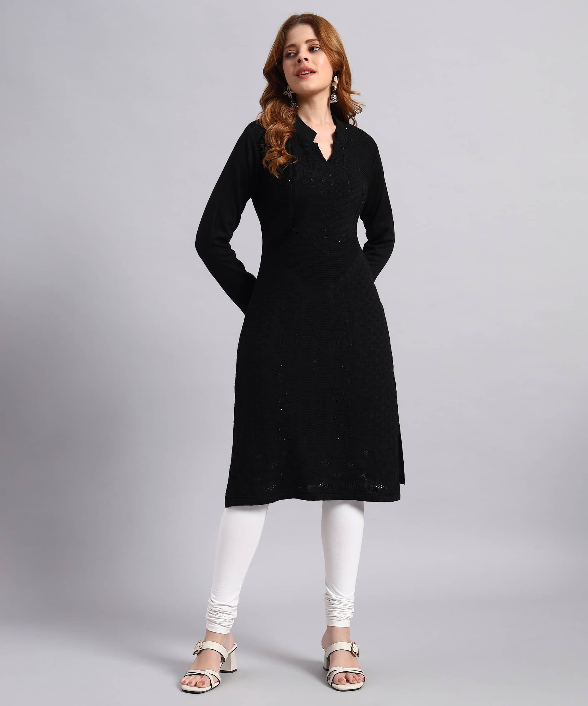     			DUCOHIVE Women Woollen Self Design Straight Kurti ( Black )