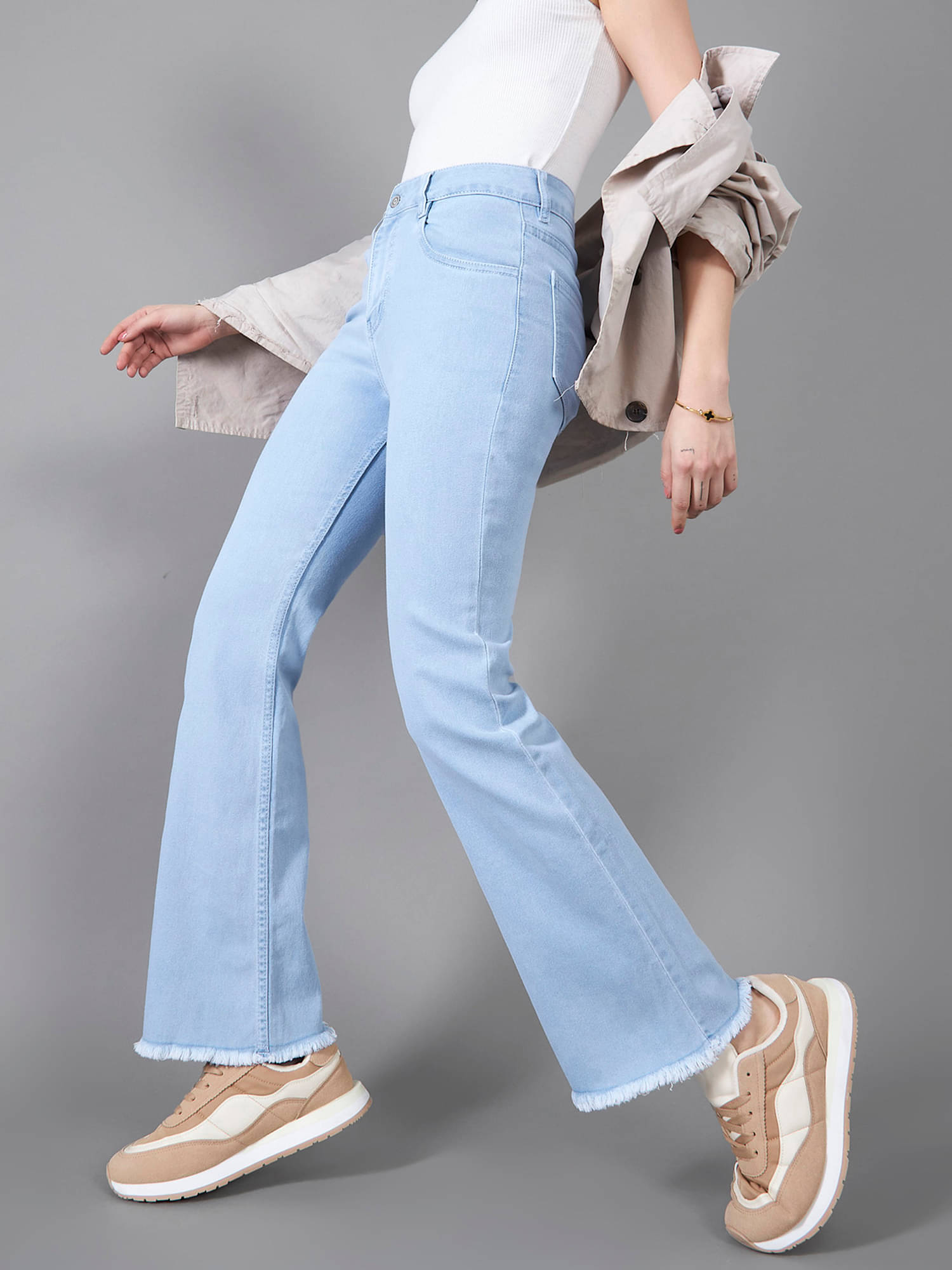     			Dolce Crudo Women's Bootcut High-Rise Jeans ( Light Blue )