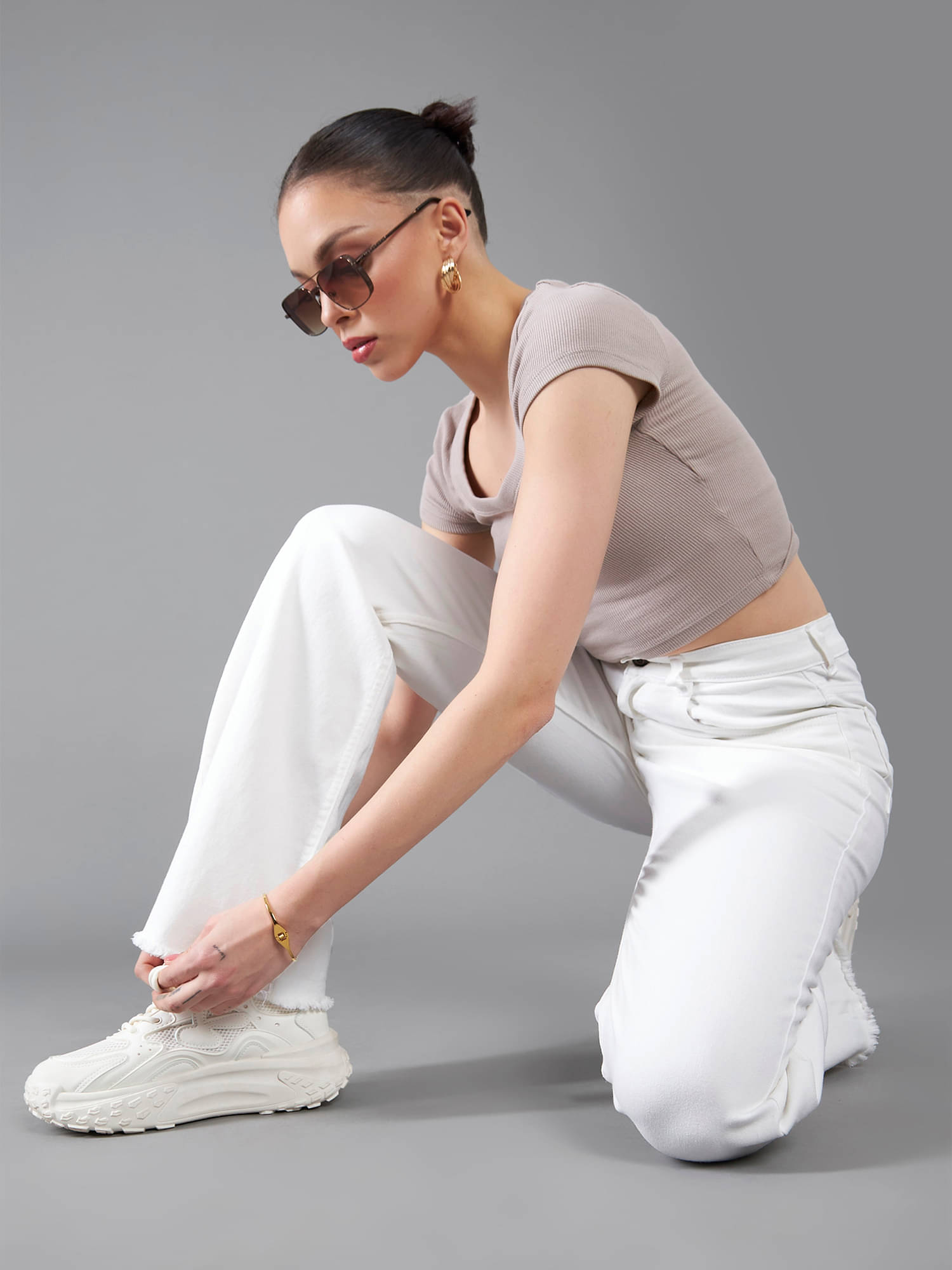     			Dolce Crudo Women's Bootcut High-Rise Jeans ( White )