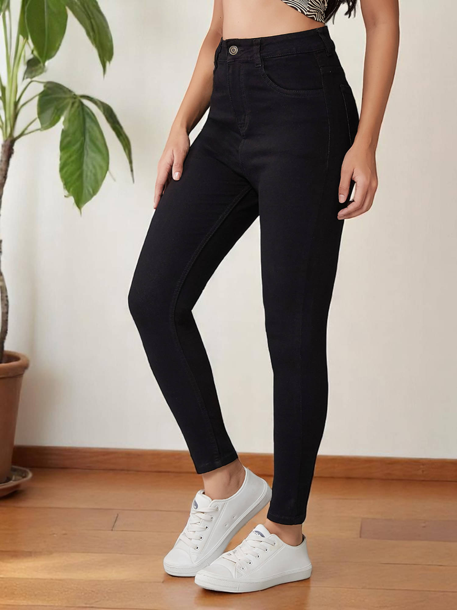     			Dolce Crudo Women's Skinny Fit High-Rise Jeans ( Black )