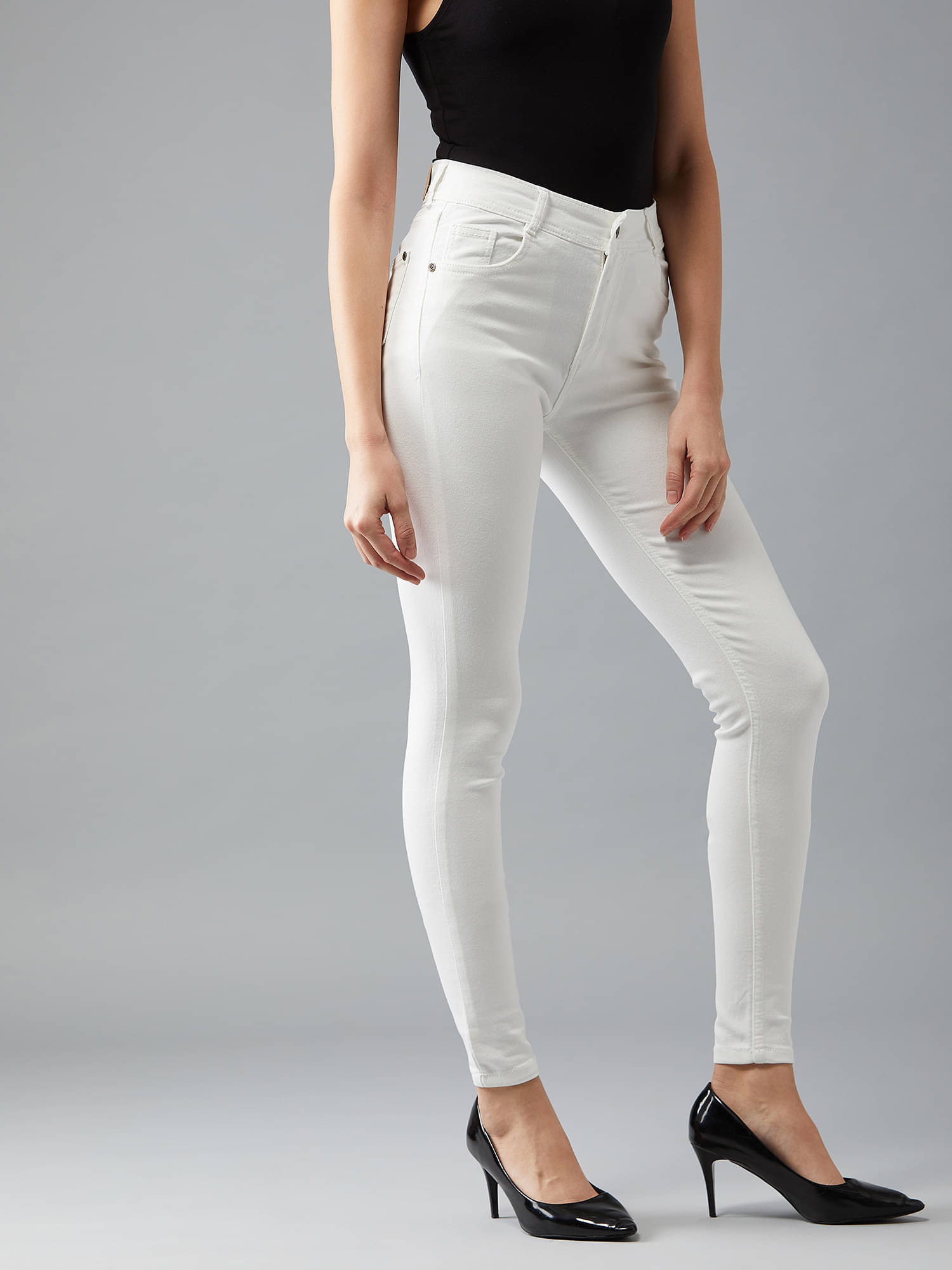     			Dolce Crudo Women's Skinny Fit Mid-Rise Jeans ( White )