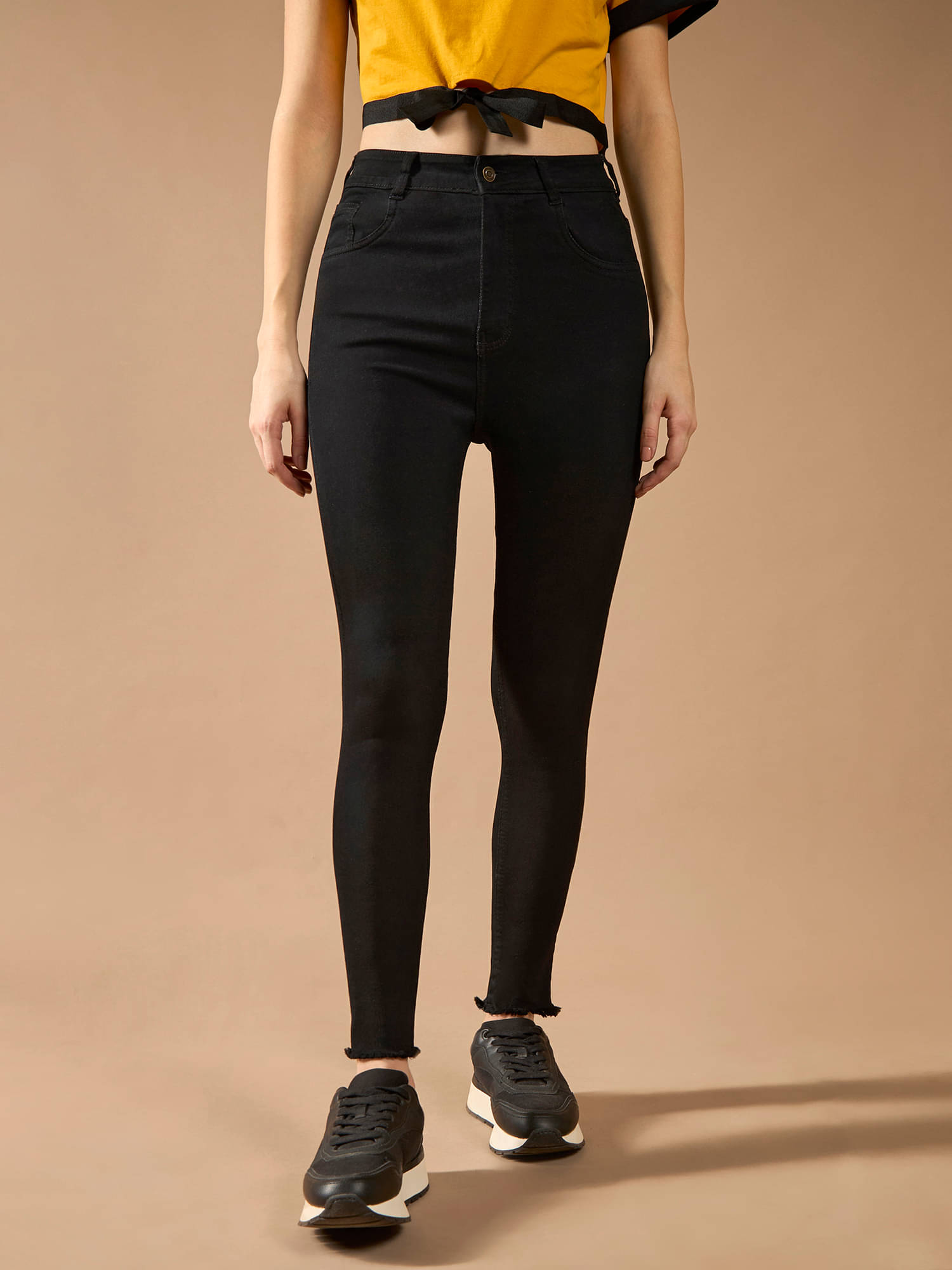     			Dolce Crudo Women's Skinny Fit High-Rise Jeans ( Black )