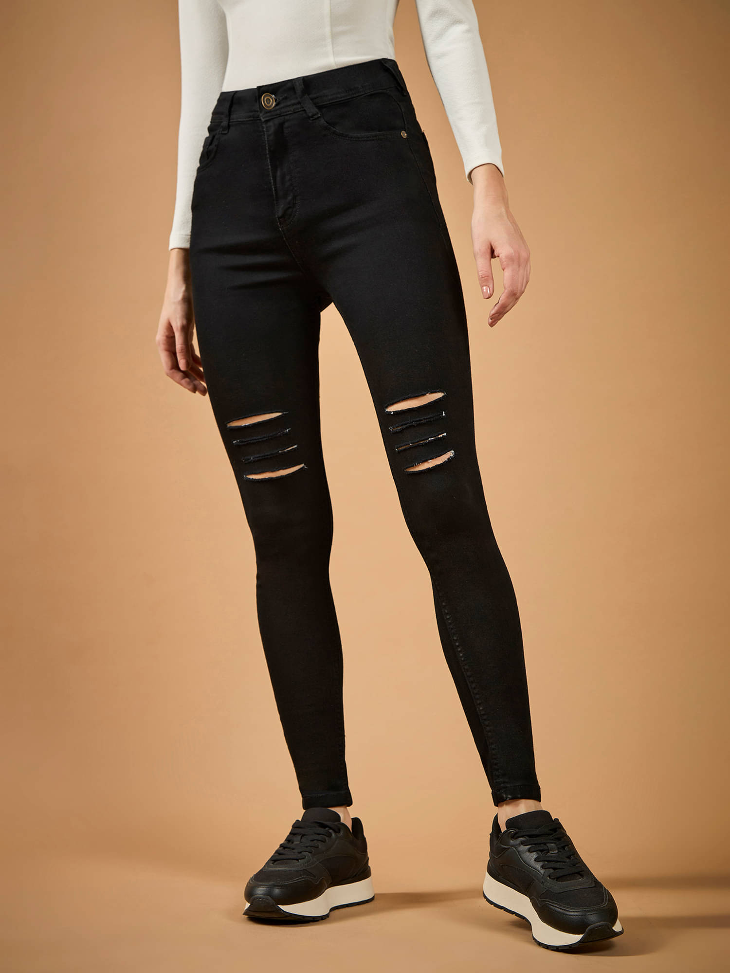     			Dolce Crudo Women's Slim Fit High-Rise Jeans ( Black )