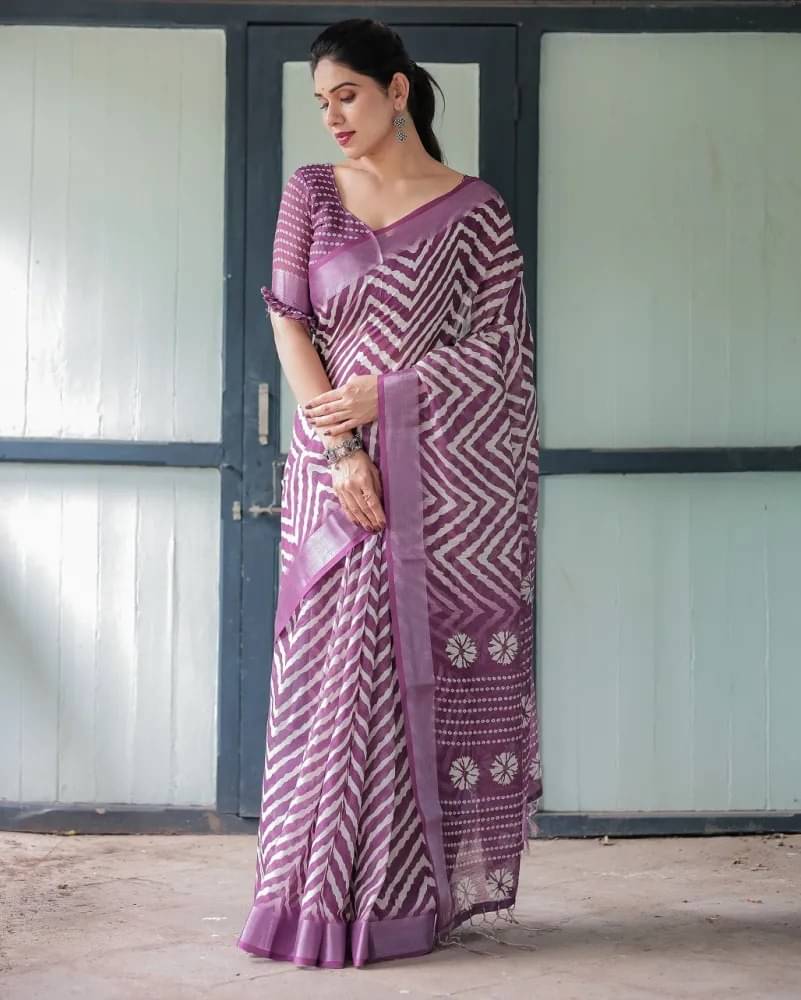 JAY JAGANNATH FABEIC Linen Printed Regular Saree With Unstitched Blouse Piece ( Lavender ) JAY JAGANNATH FABEIC Linen Printed Regular Saree With Unstitched Blouse Piece ( Lavender )