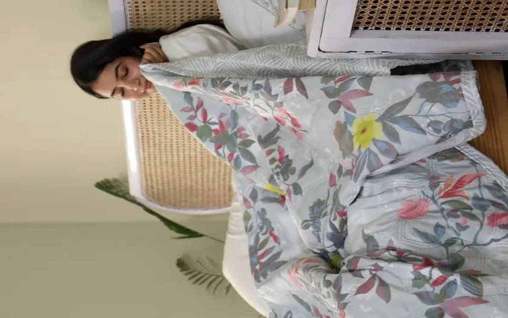 KHUSHRIT Cotton Small Checks Single Size Comforter ( 220 x 155 cm ) - Pink ( Coordinated ) KHUSHRIT Cotton Small Checks Single Size Comforter ( 220 x 155 cm ) - Pink ( Coordinated )