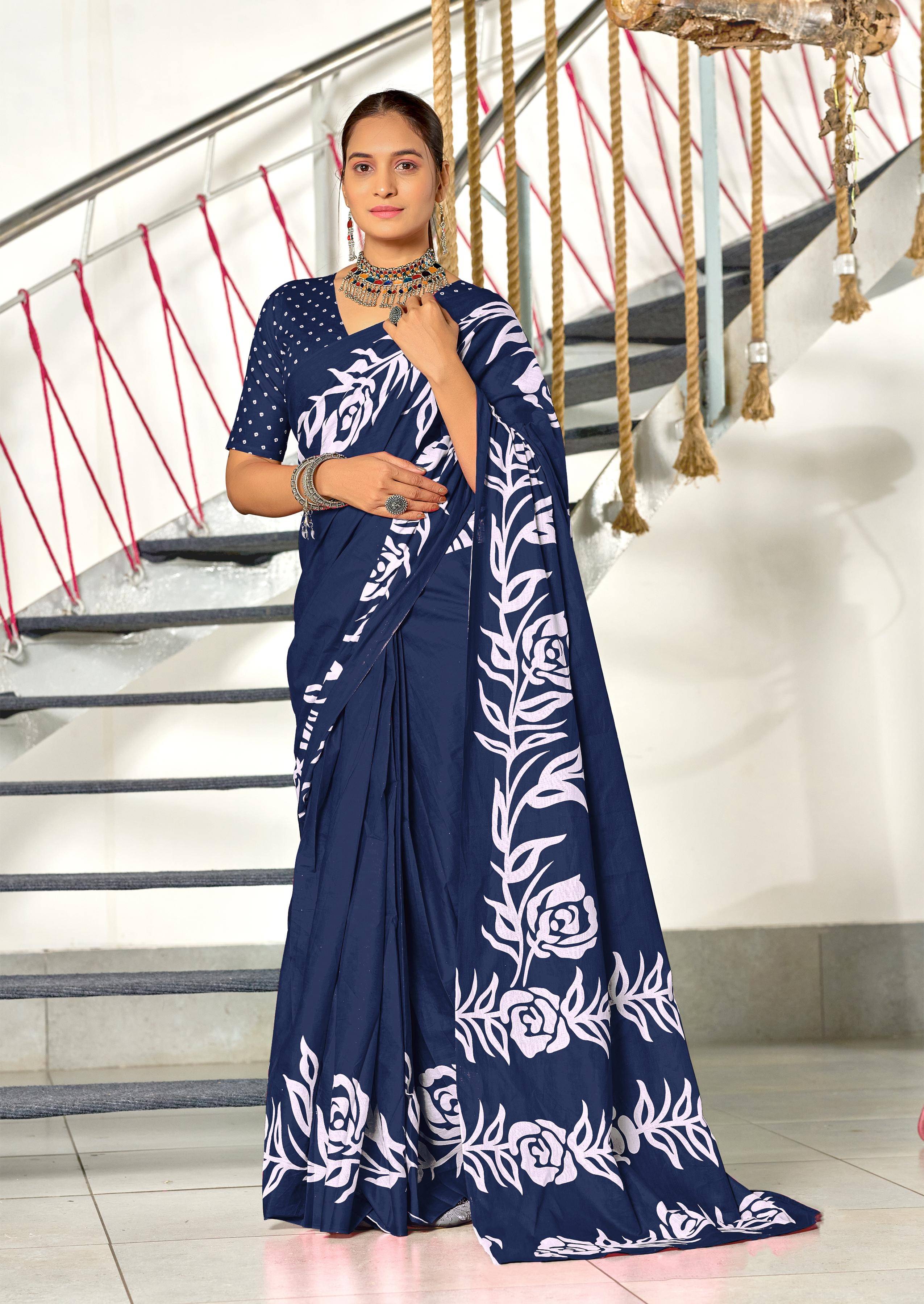     			PANZORA Cotton Solid Regular Saree Without Blouse Piece ( Navy Blue )