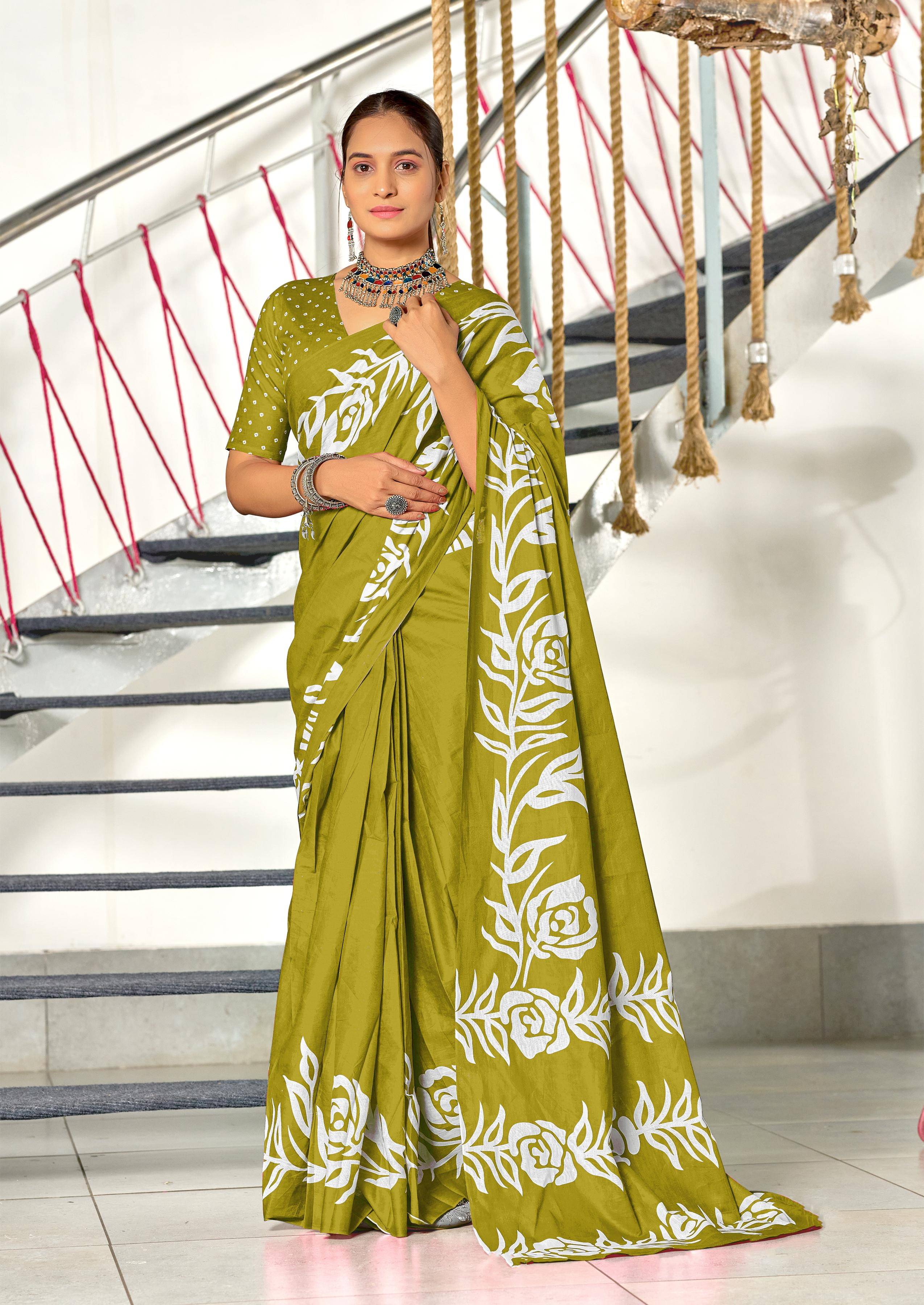     			PANZORA Cotton Solid Regular Saree Without Blouse Piece ( Olive )