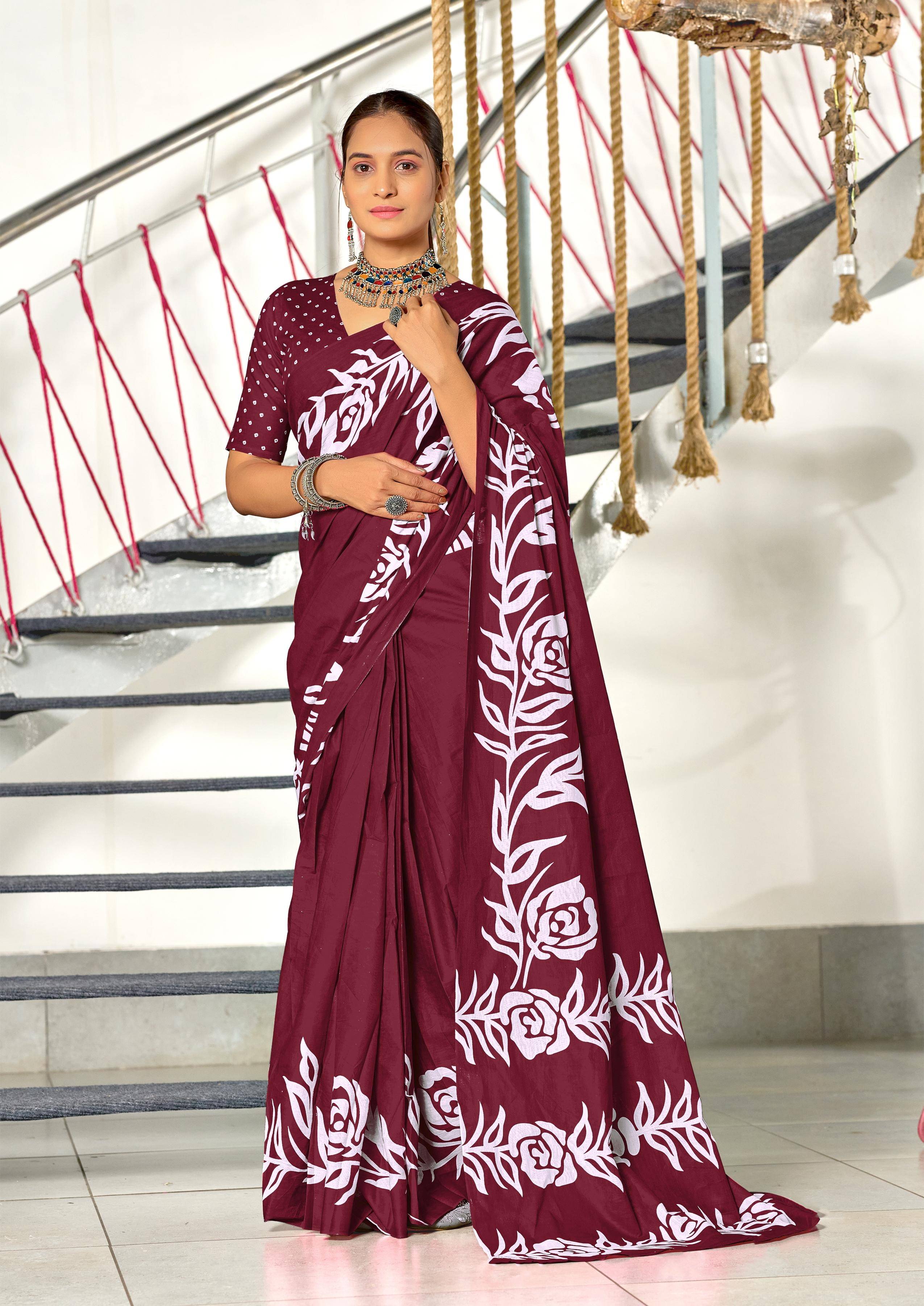     			PANZORA Cotton Solid Regular Saree Without Blouse Piece ( Maroon )