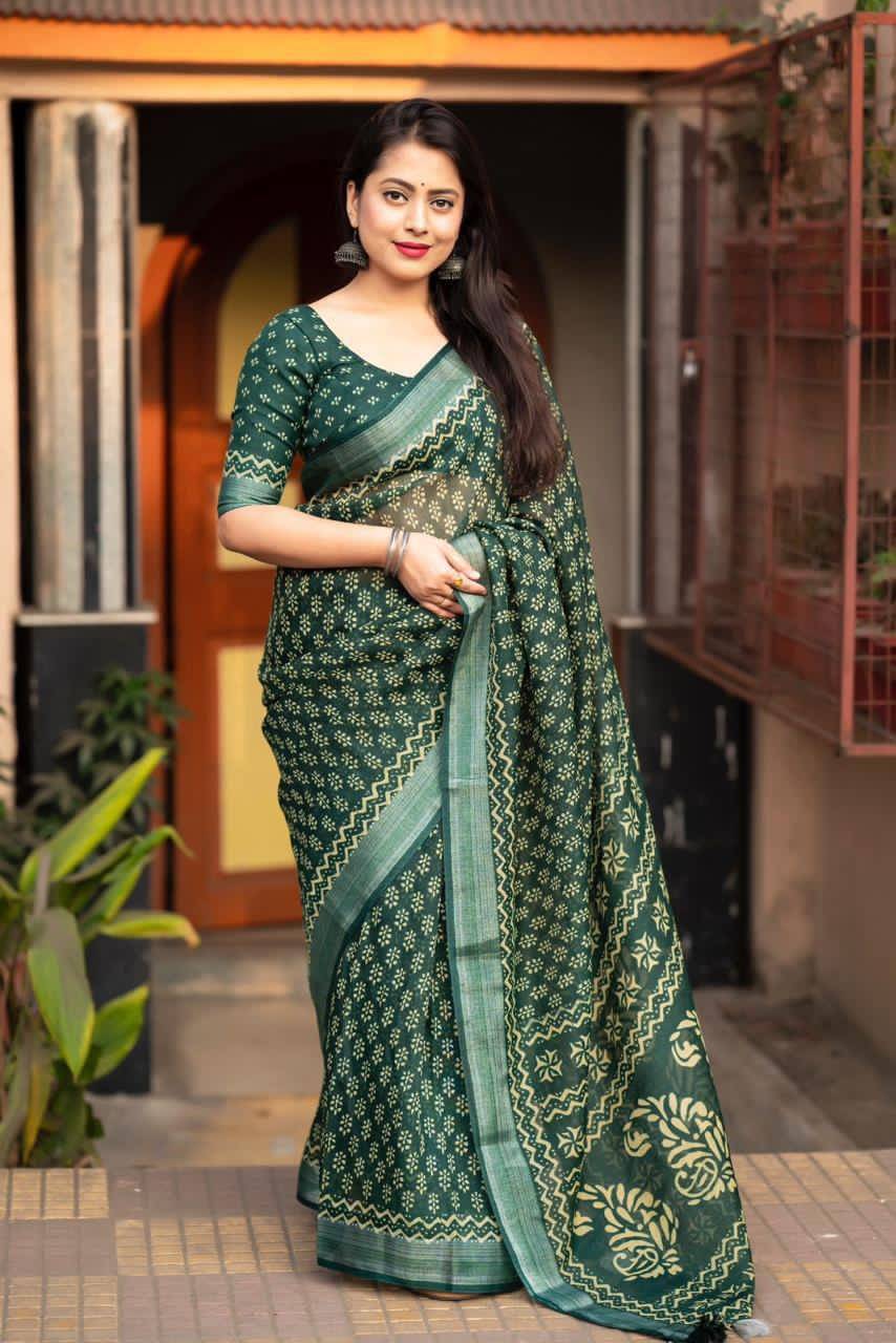    			PANZORA Linen Solid Regular Saree Without Blouse Piece ( Green )