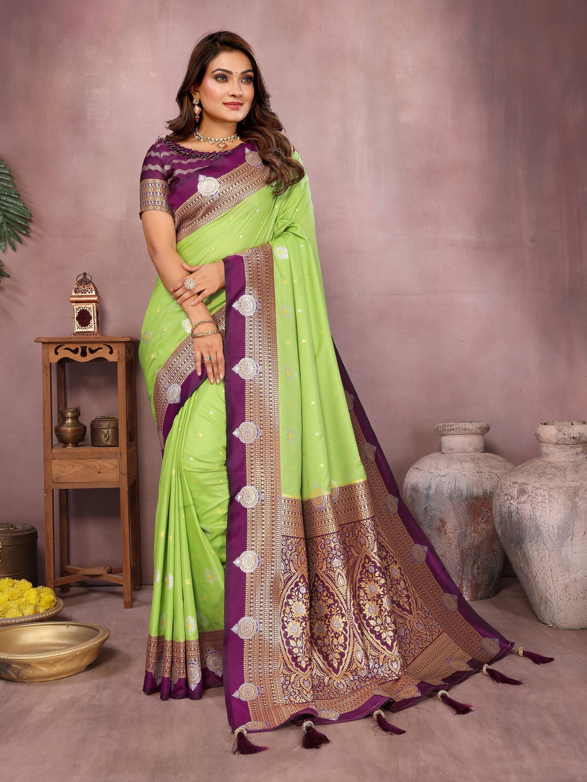     			PANZORA Silk Solid Regular Saree Without Blouse Piece ( Lime Green )