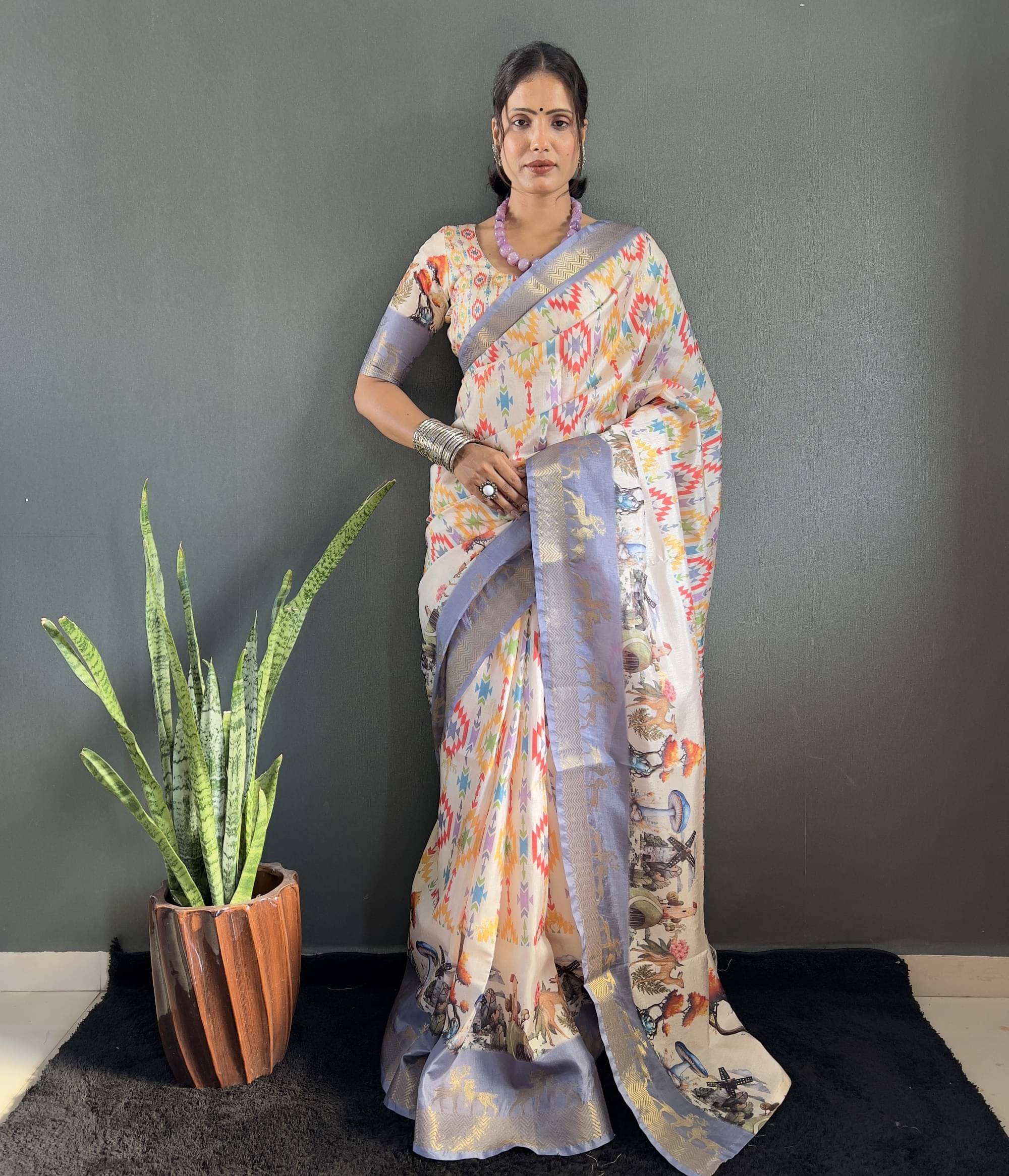     			PANZORA Silk Solid Regular Saree Without Blouse Piece ( Off White )