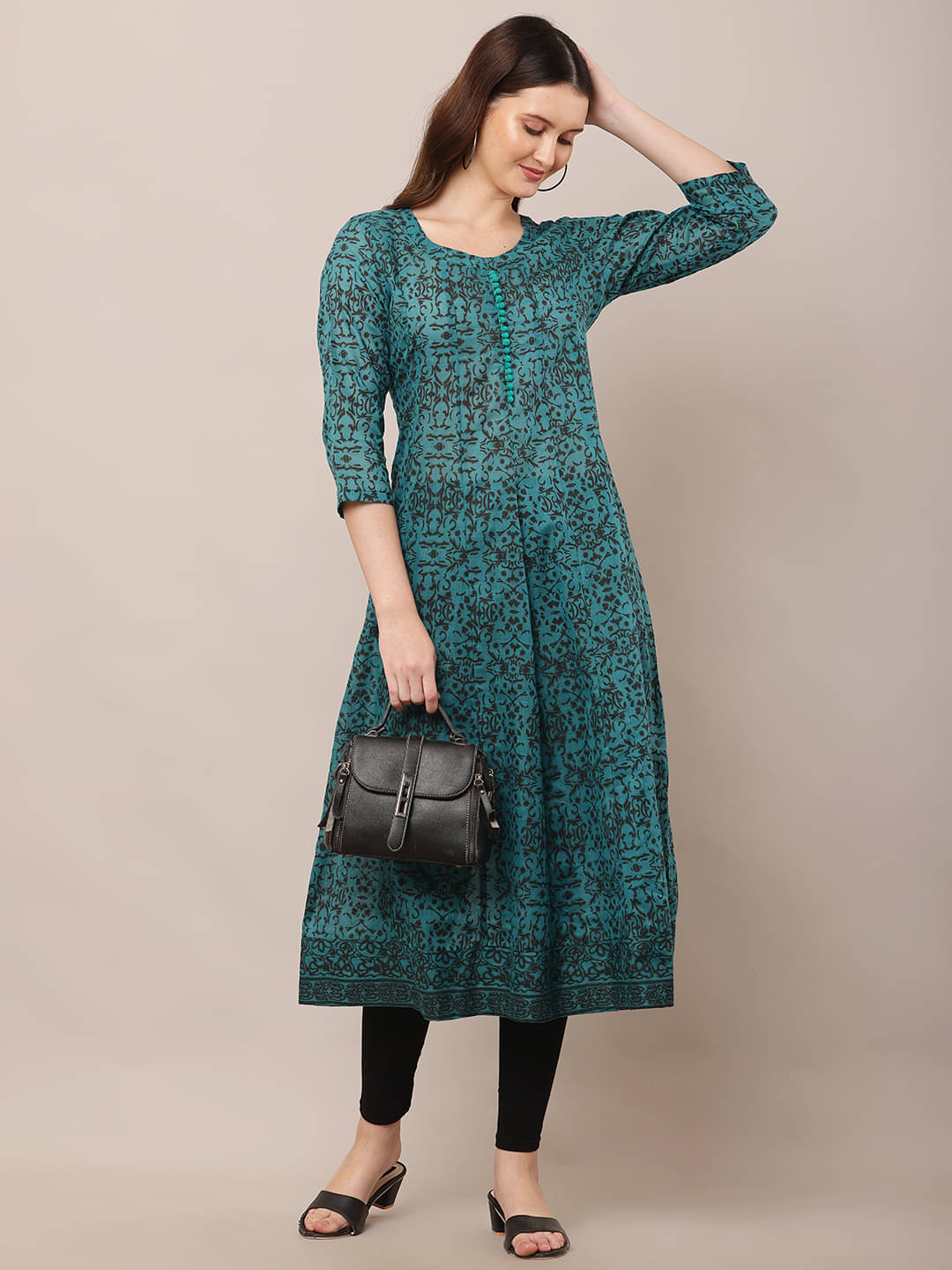 PSMAAG Women Cotton Blend Printed Anarkali Kurti ( Green )     			PSMAAG Women Cotton Blend Printed Anarkali Kurti ( Green )