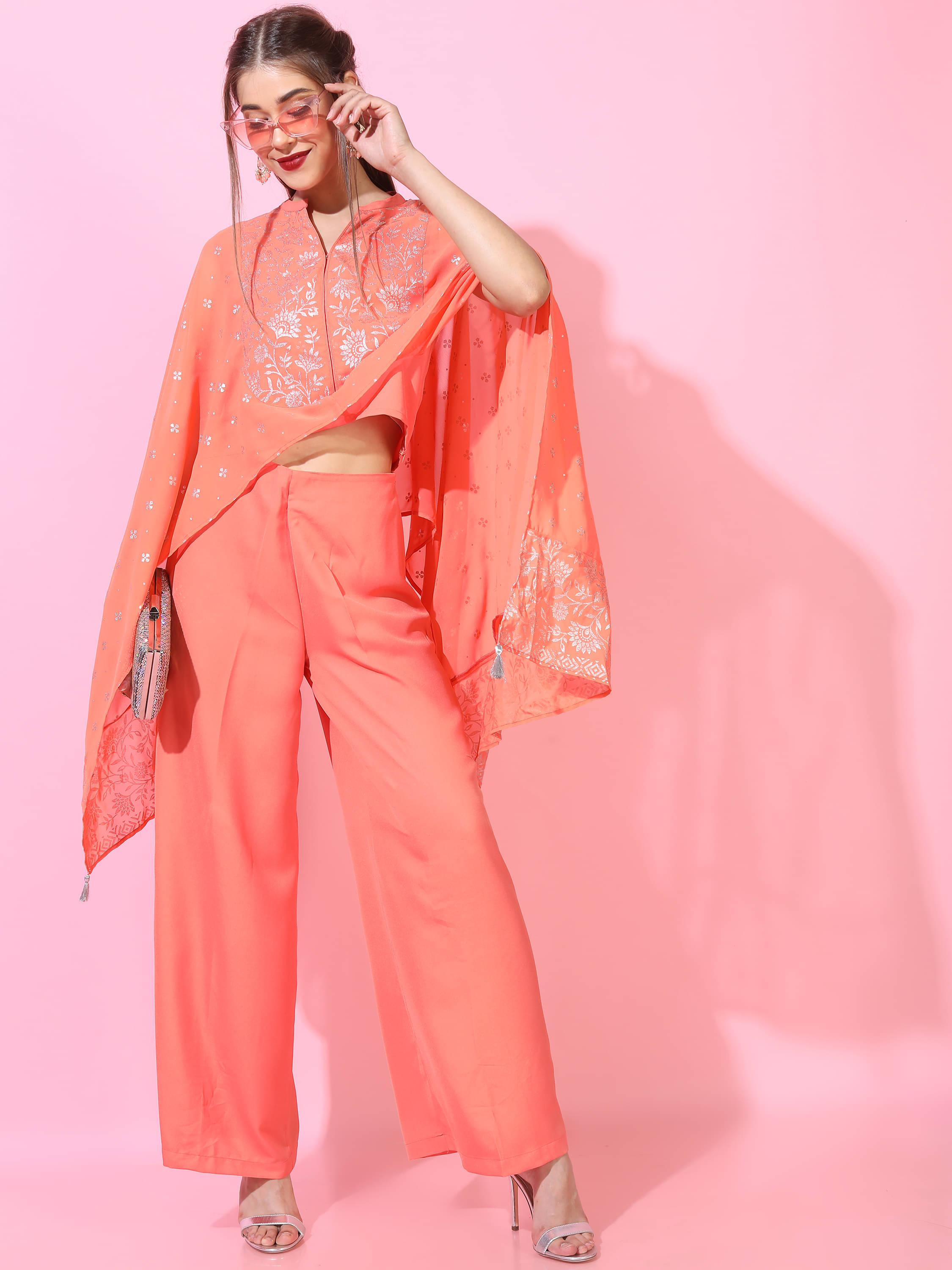 Vishudh Women Polyester Printed Straight Kurti With Pants ( Orange ) Vishudh Women Polyester Printed Straight Kurti With Pants ( Orange )