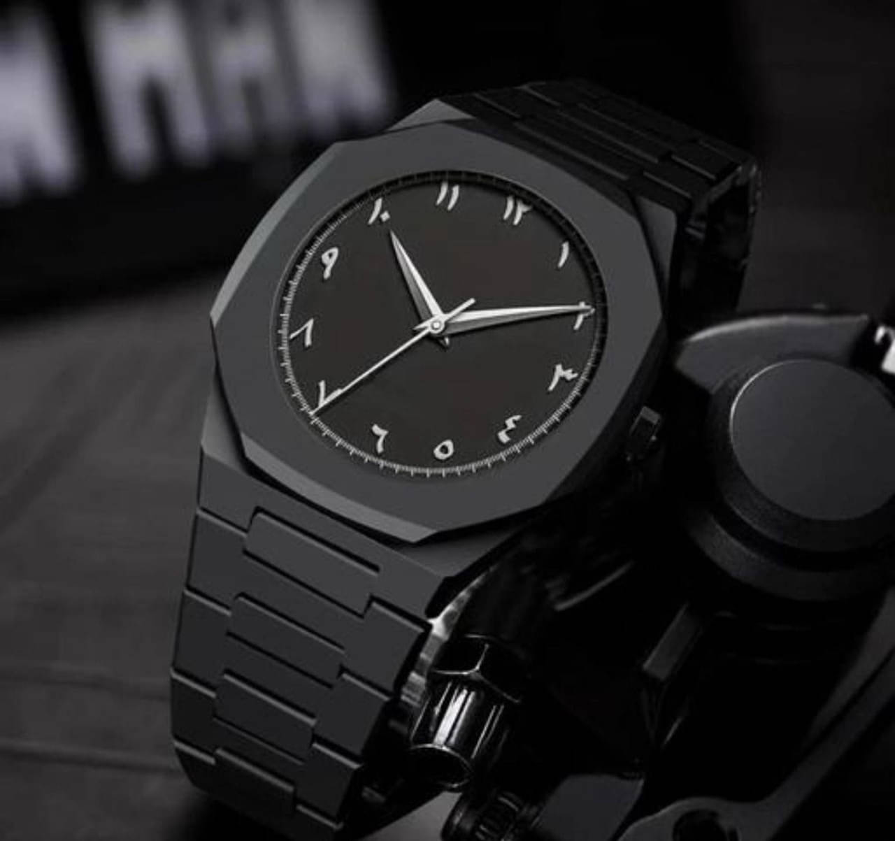    			Wristy Black Plastic Analog Men's Watch