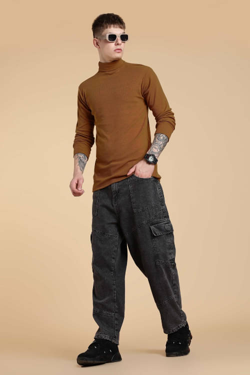     			freaks Woollen High Neck Men's Sweatshirt - Brown ( Pack of 1 )