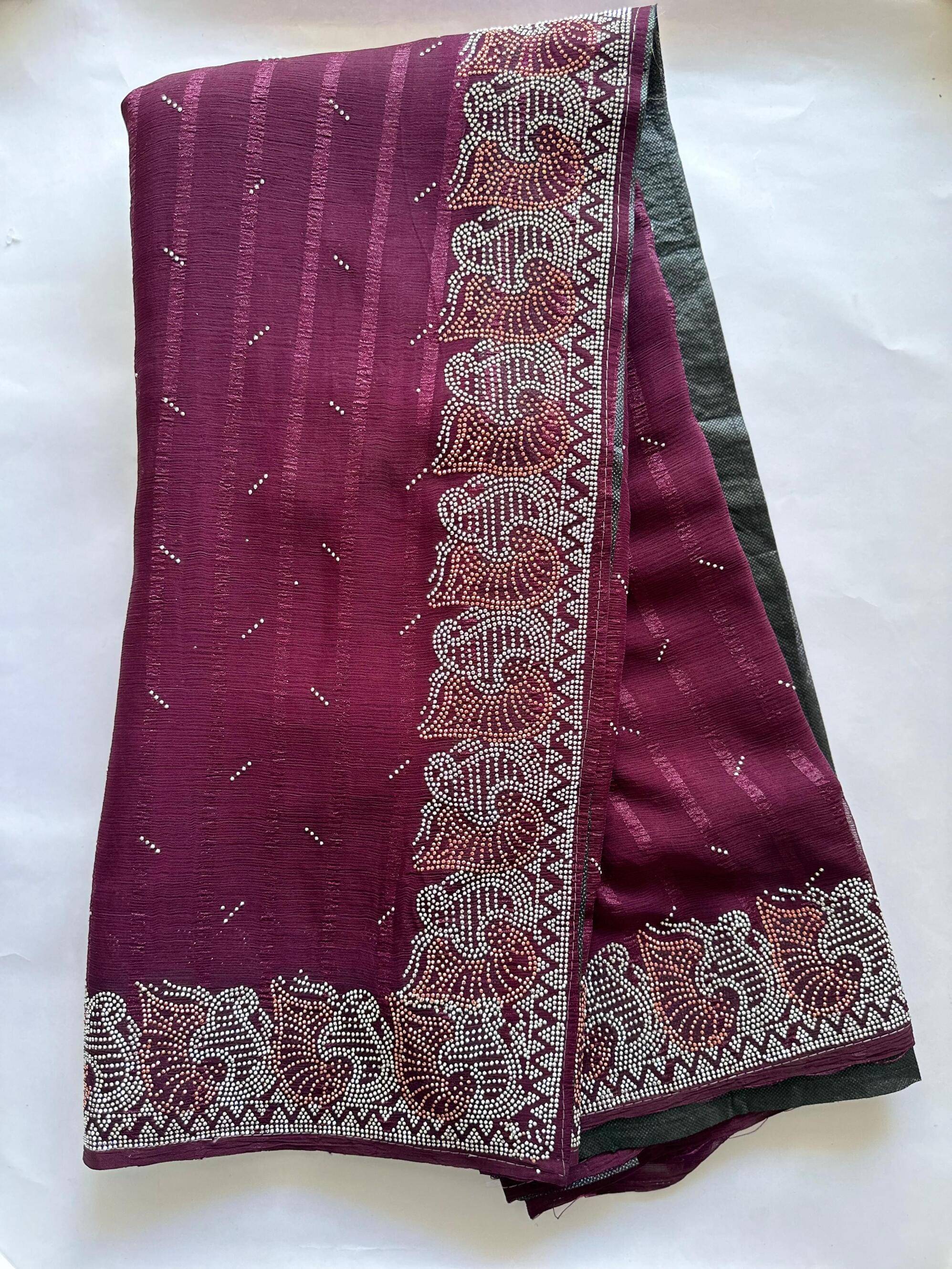     			AB Silk Georgette Embellished Regular Saree With Unstitched Blouse Piece ( Maroon )