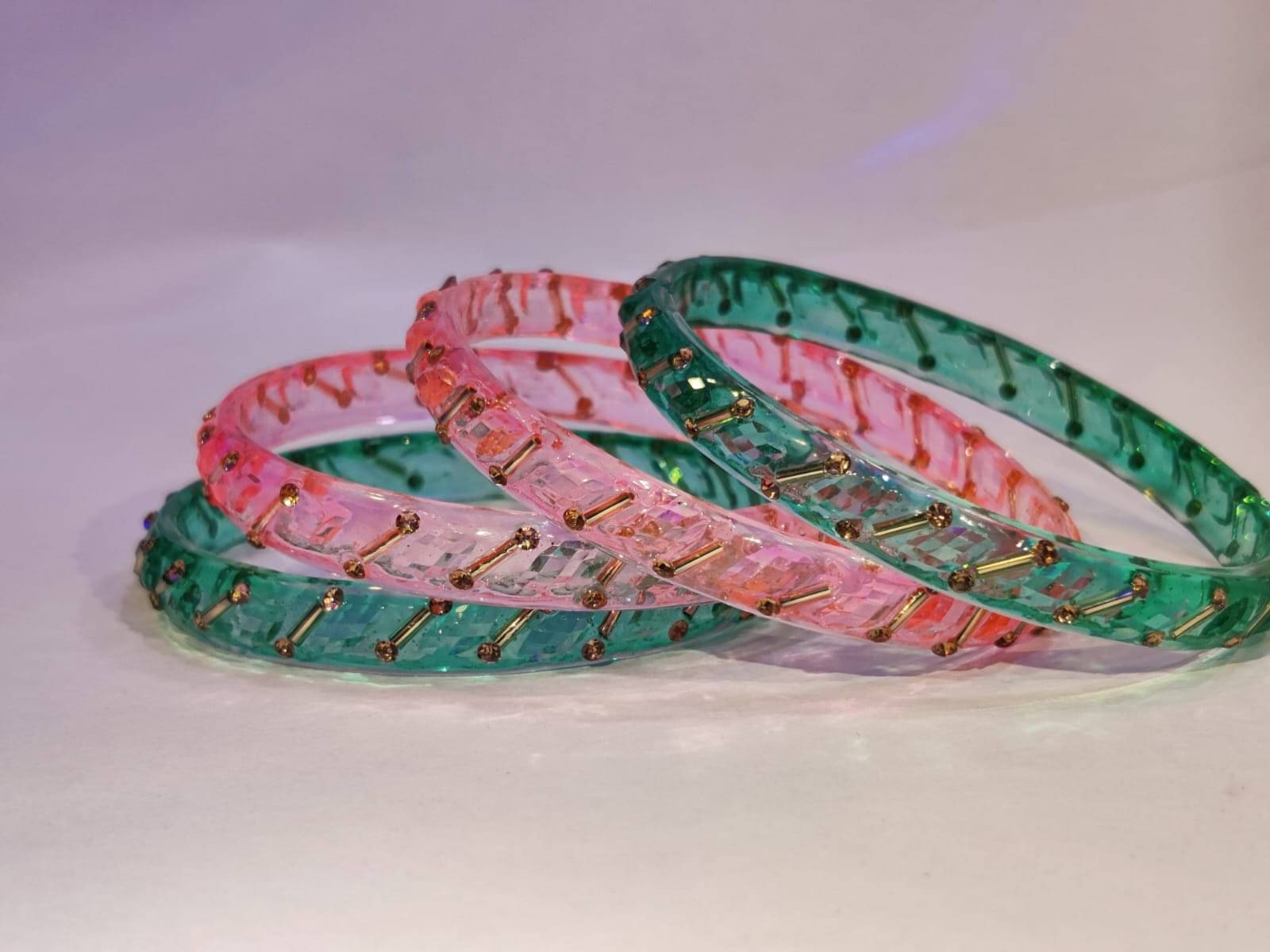     			Divine Glass Multicolor Bangle Set ( Pack of 4 )