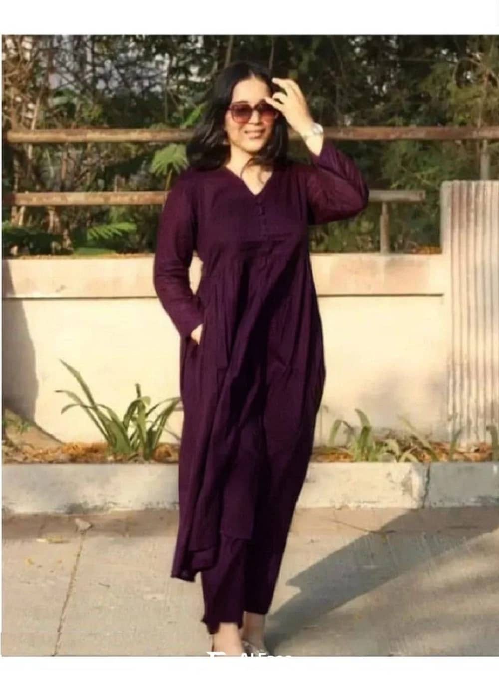 Gobya Women Rayon Solid Flared Kurti With Pants ( Wine )