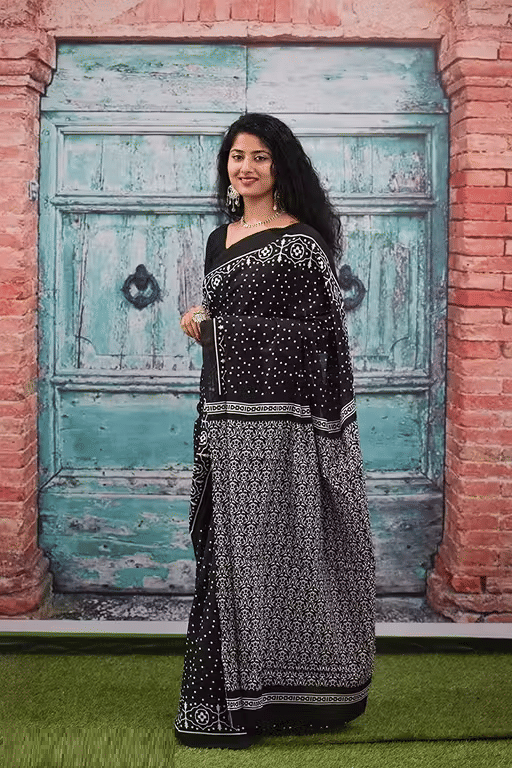 Hastshilpi Cotton Printed Bandhani Sarees With Unstitched Blouse Piece ( Black )     			Hastshilpi Cotton Printed Bandhani Sarees With Unstitched Blouse Piece ( Black )