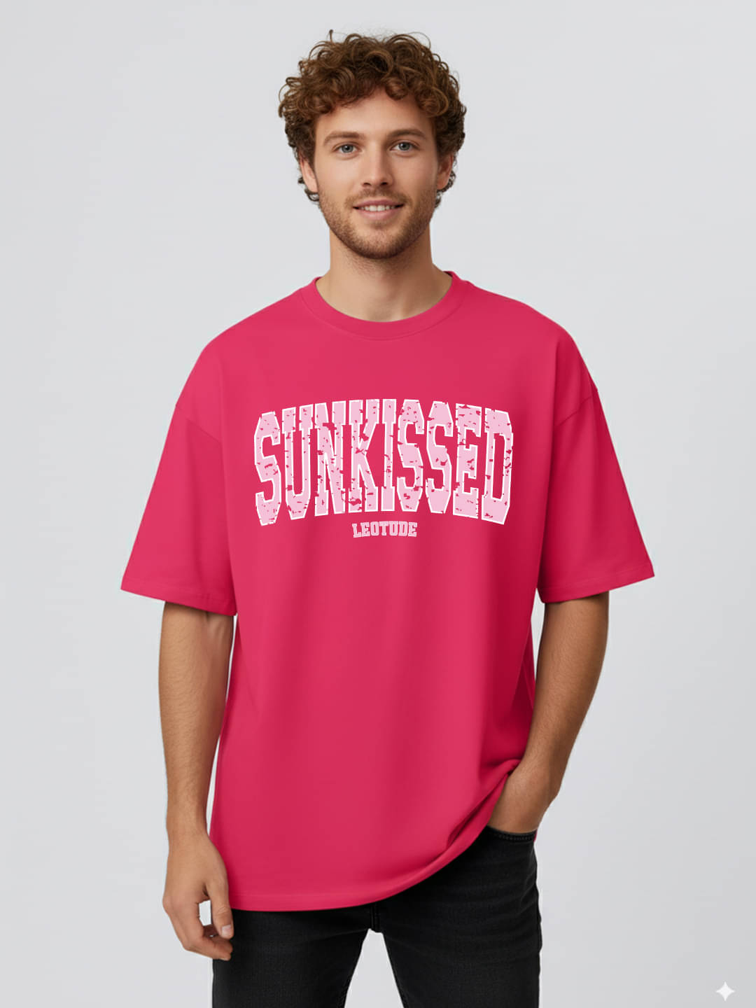    			Leotude Men Cotton Blend Oversized Fit Printed T-Shirt ( Pink )