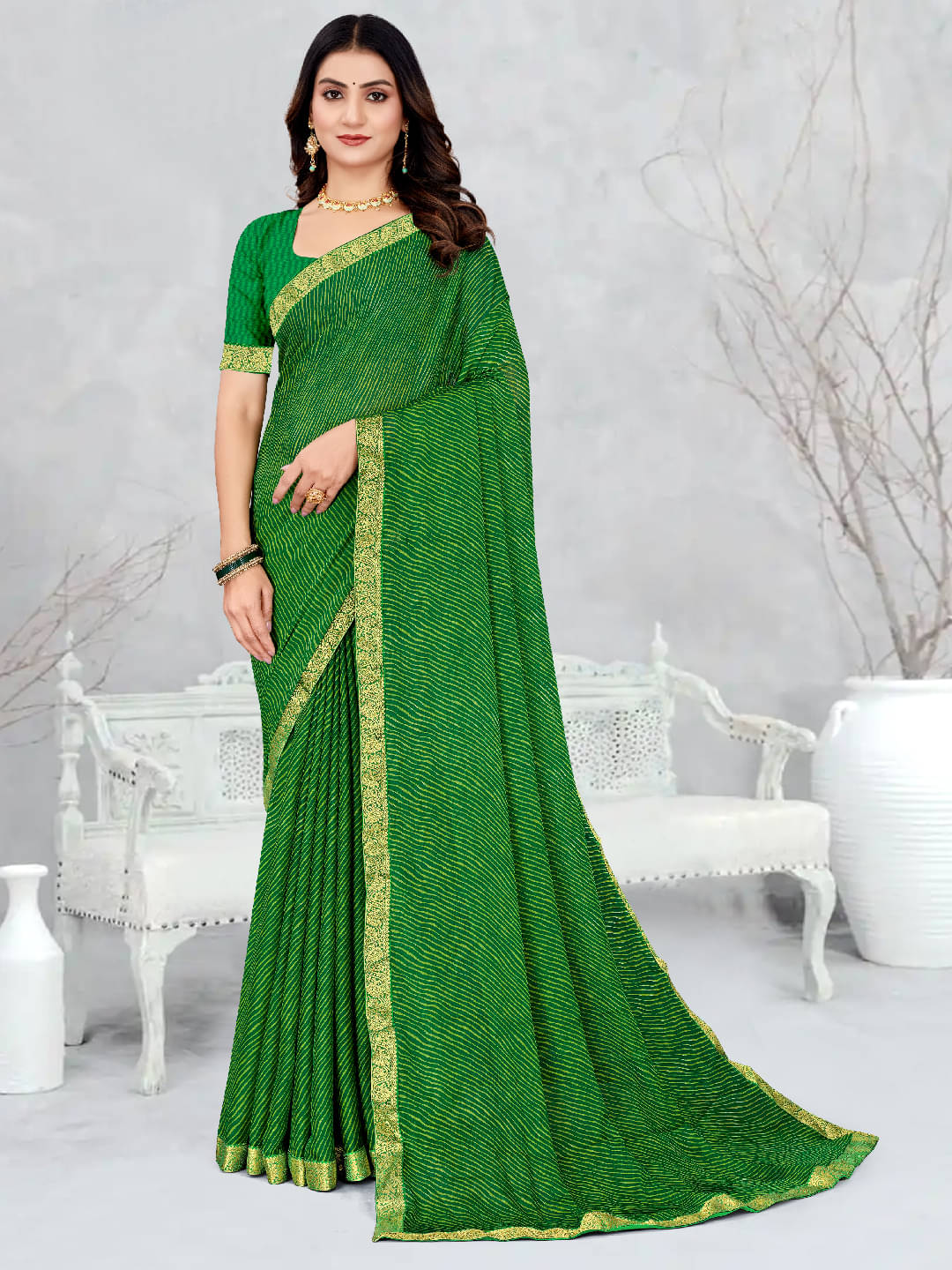     			PANZORA Chiffon Solid Regular Saree Without Blouse Piece ( Green )