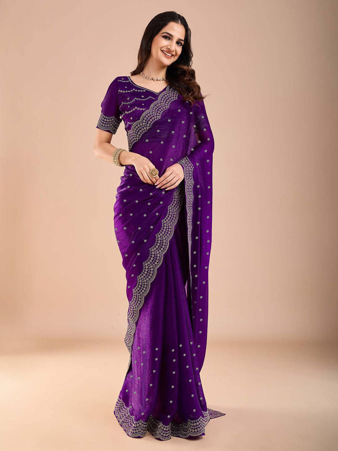     			Sareez House Silk Blend Solid Regular Saree With Unstitched Blouse Piece ( Purple )