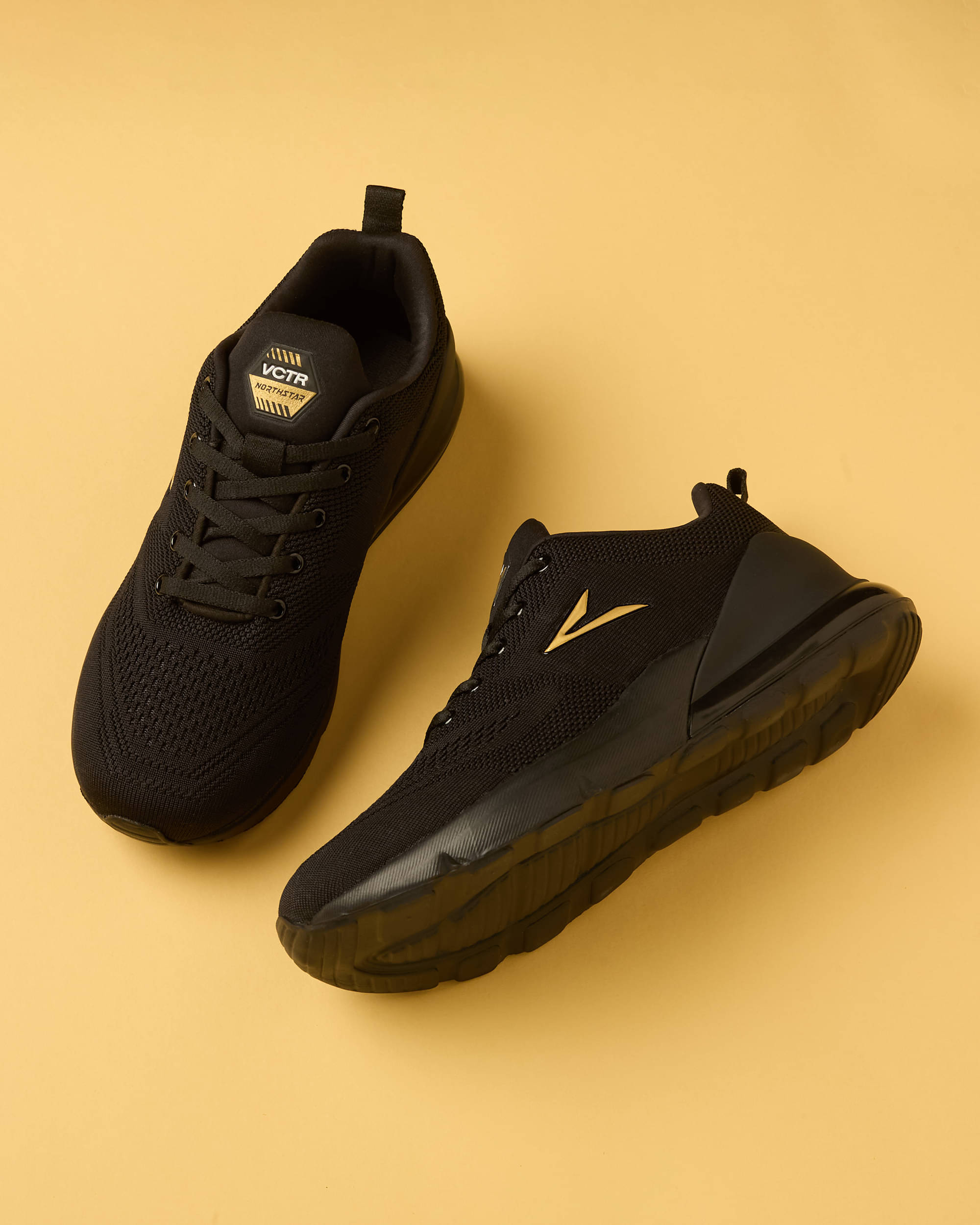 VCTR North NR01 Gold Men's Sports Running Shoes VCTR North NR01 Gold Men's Sports Running Shoes