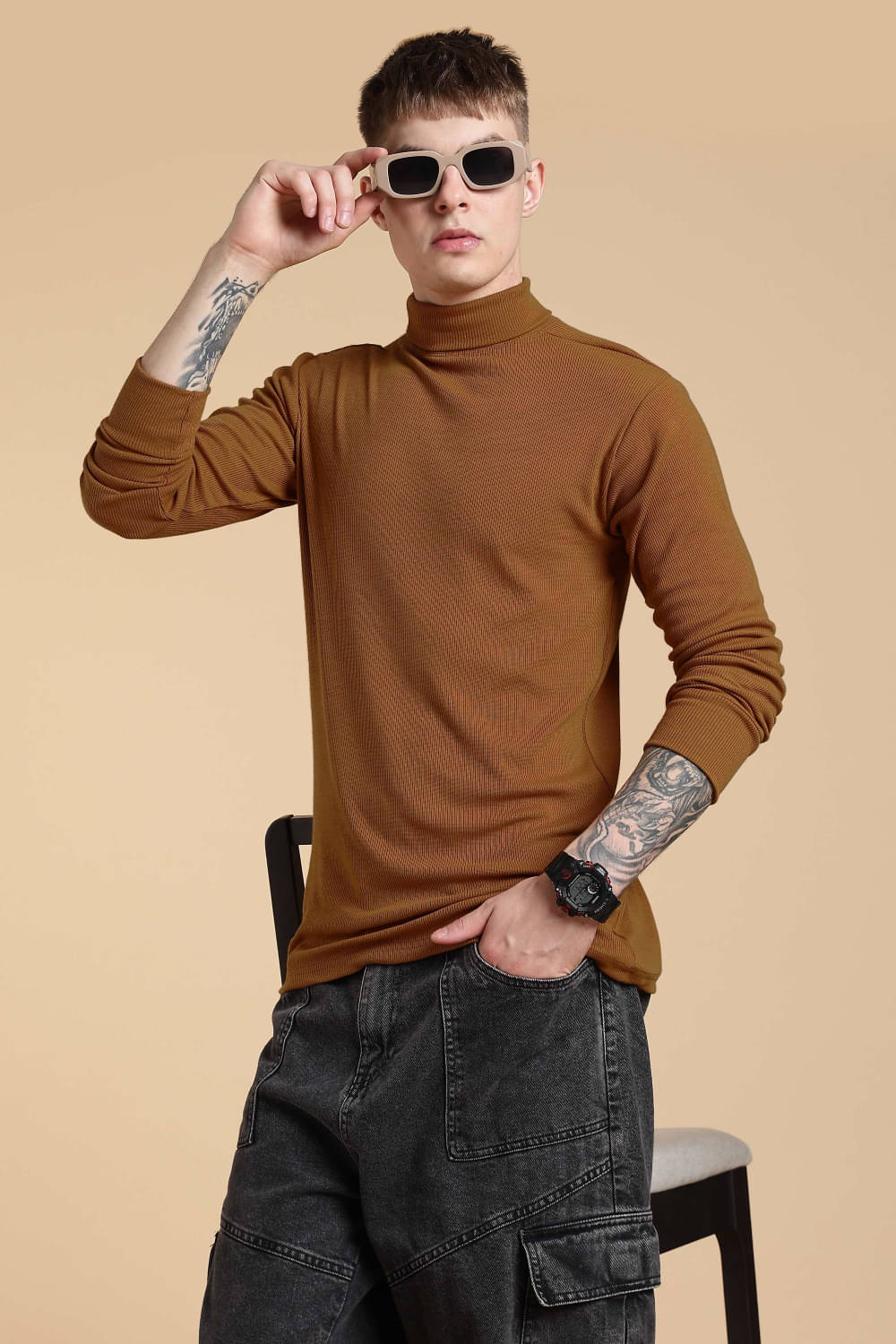     			freaks Woollen High Neck Men's Sweatshirt - Brown ( Pack of 1 )