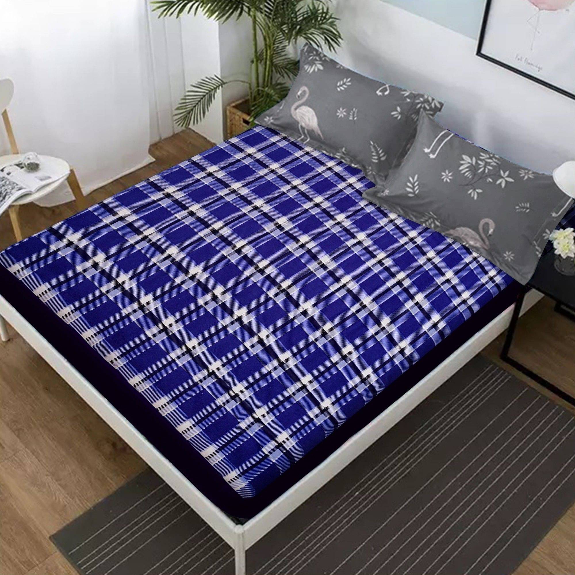     			Dream Care Blue Quilted Mattress Cover