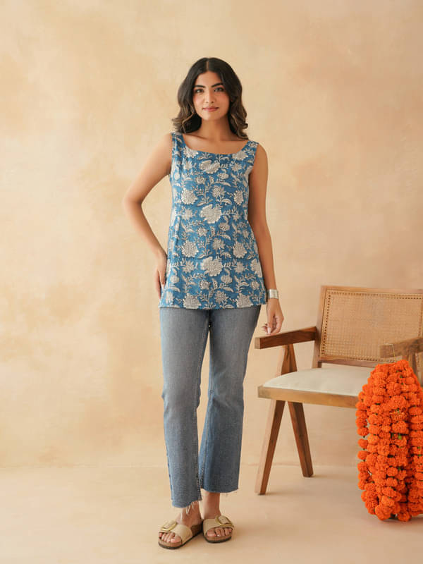 Goodhand Women Cotton Printed Straight Kurti ( Dark Blue ) Goodhand Women Cotton Printed Straight Kurti ( Dark Blue )