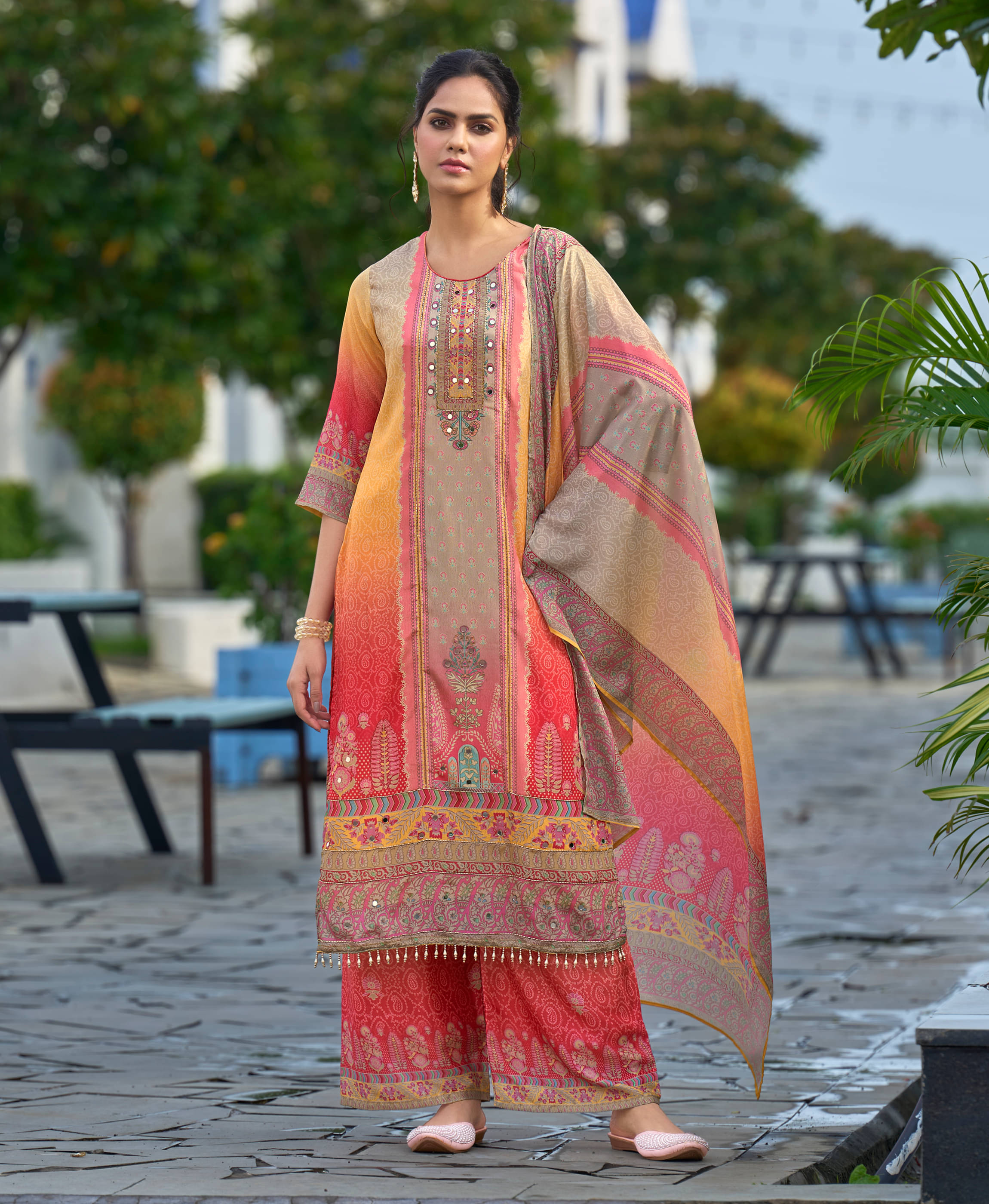     			MOJILAA Women Chiffon Printed Straight Kurti With Palazzo ( Red )