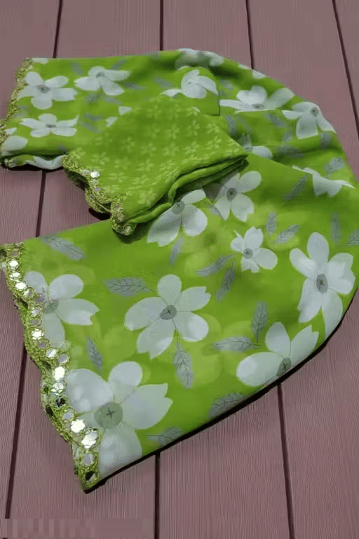     			PARVANYA FASHION HUB Georgette Printed Regular Saree With Unstitched Blouse Piece ( Green )