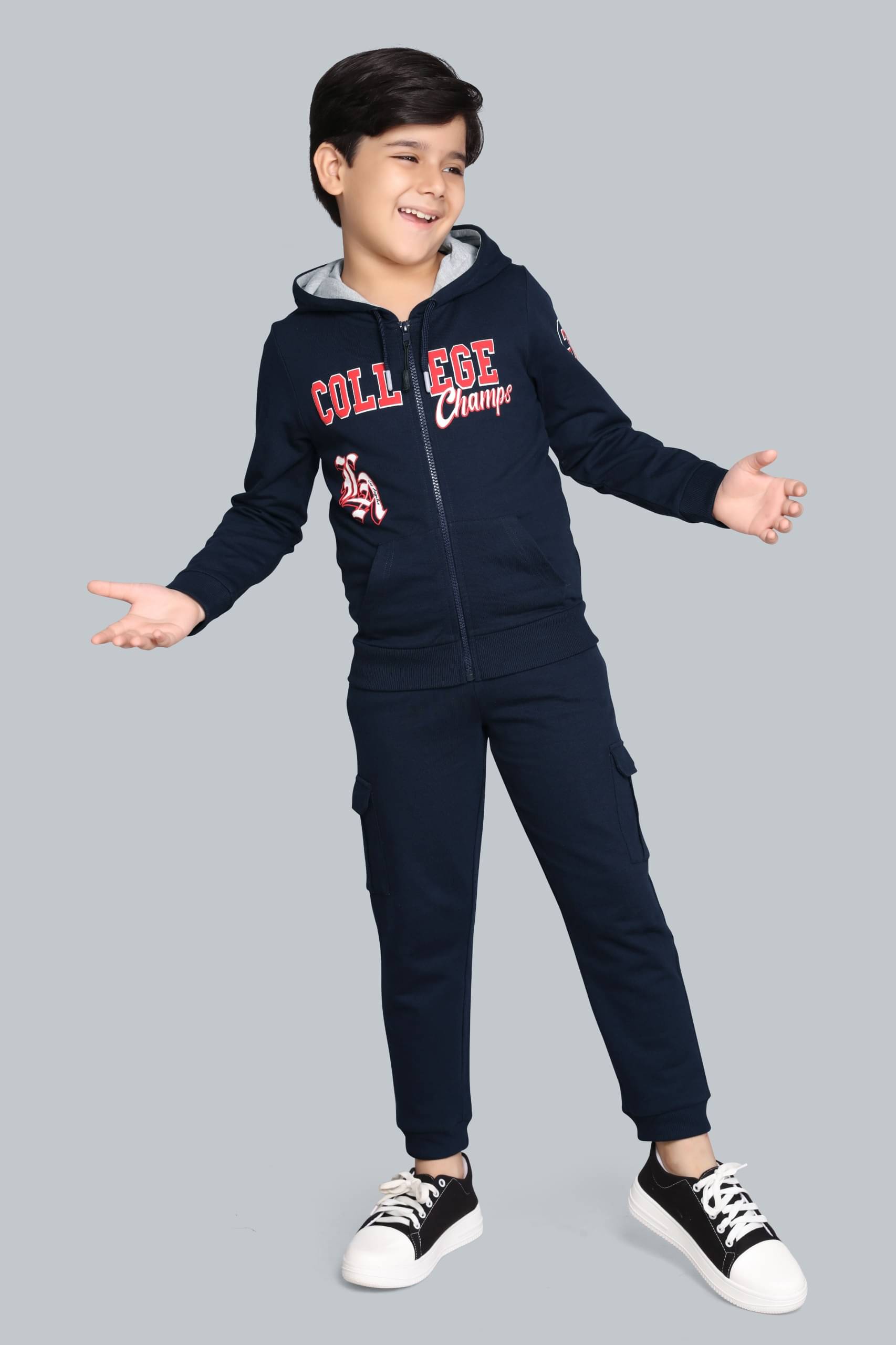     			PLUM TREE Pack of 1 Boys Cotton Sweatshirt & Trackpant Set ( Navy )