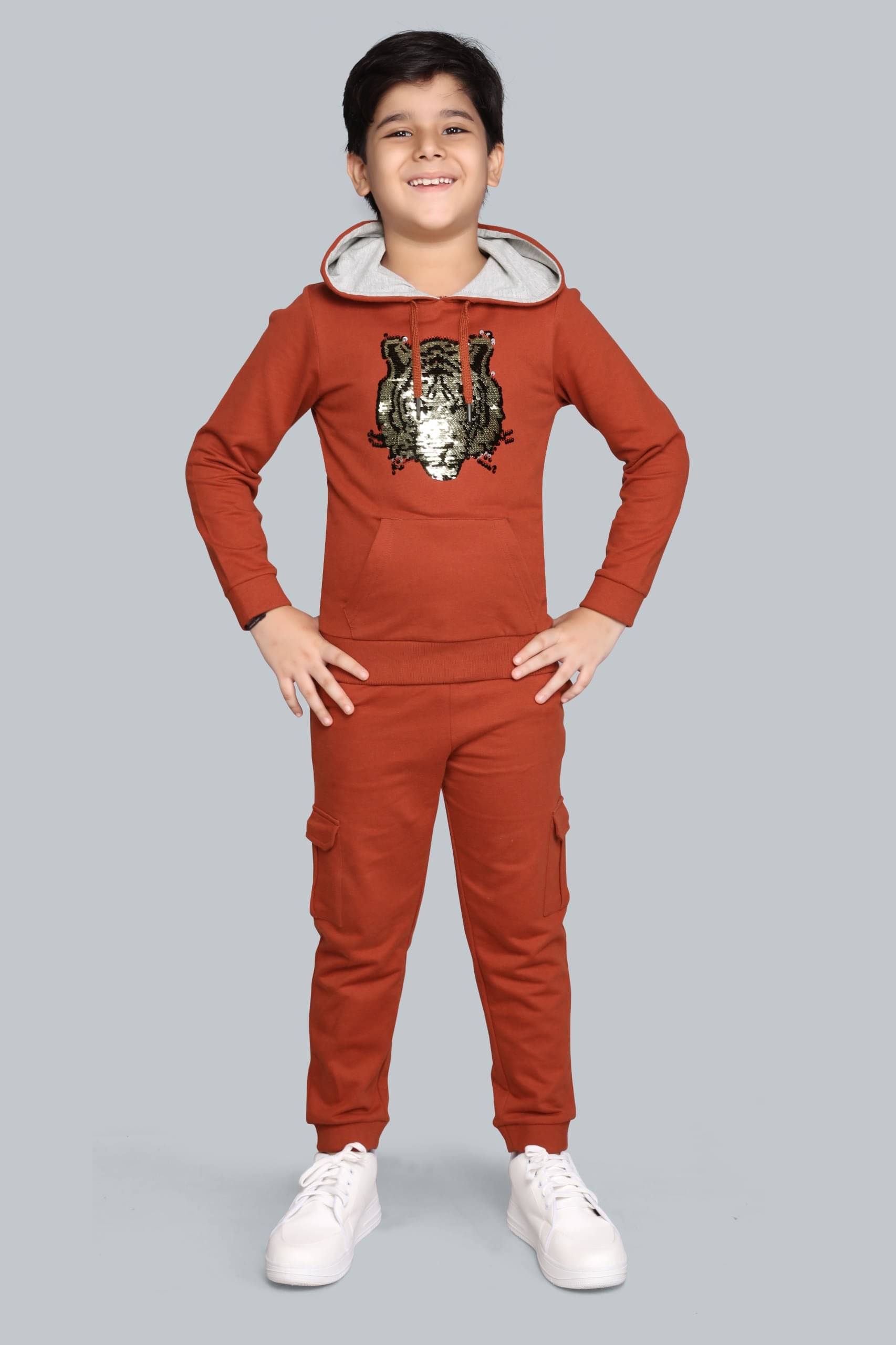     			PLUM TREE Pack of 1 Boys Cotton Sweatshirt & Trackpant Set ( Orange )