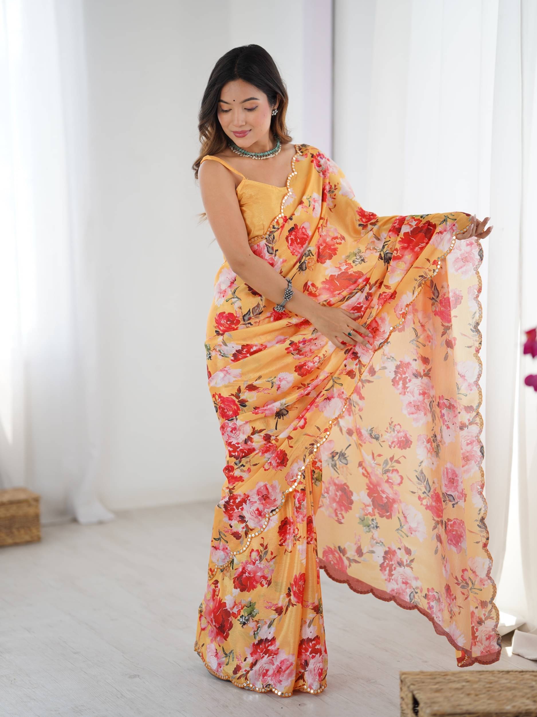     			Panbai sarees Chiffon Solid Regular Saree Without Blouse Piece ( Yellow )