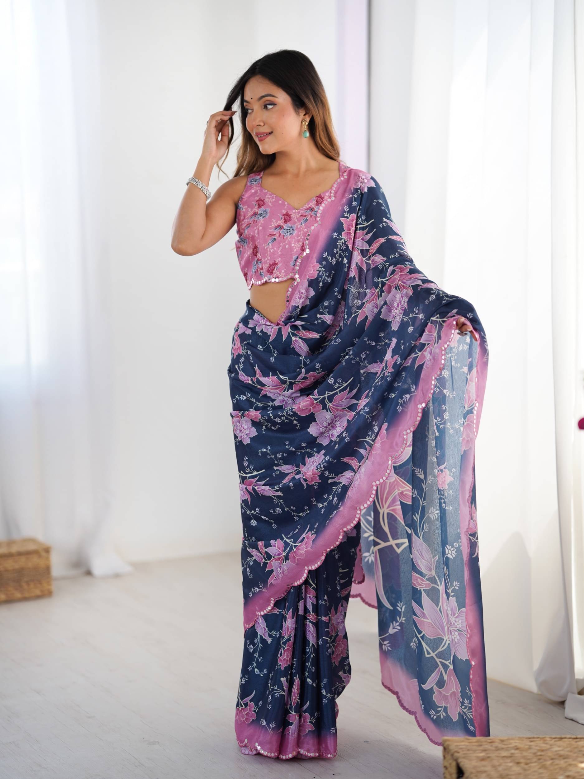 Panbai sarees Chiffon Solid Regular Saree Without Blouse Piece ( White ) Panbai sarees Chiffon Solid Regular Saree Without Blouse Piece ( White )