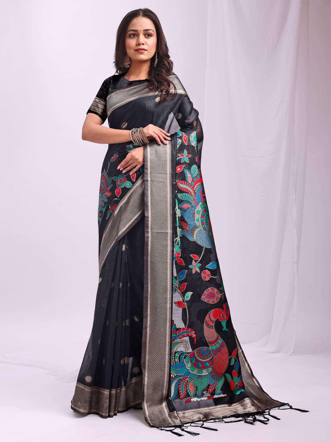     			Panbai sarees Linen Solid Regular Saree Without Blouse Piece ( Black )