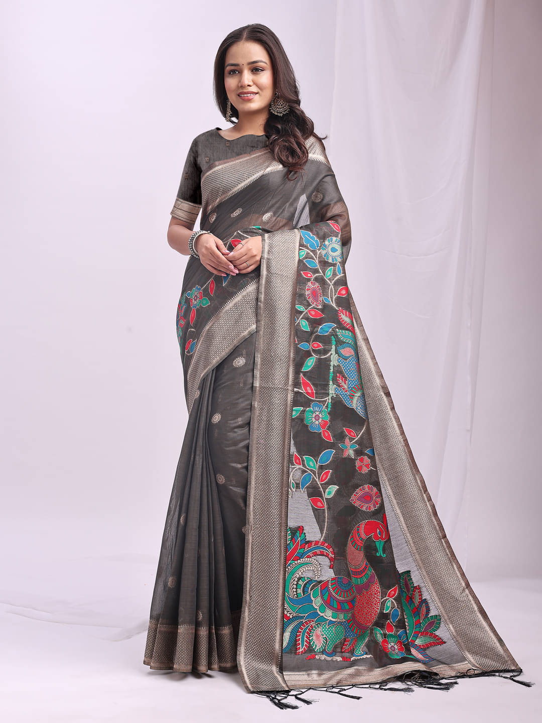     			Panbai sarees Linen Solid Regular Saree Without Blouse Piece ( Grey )