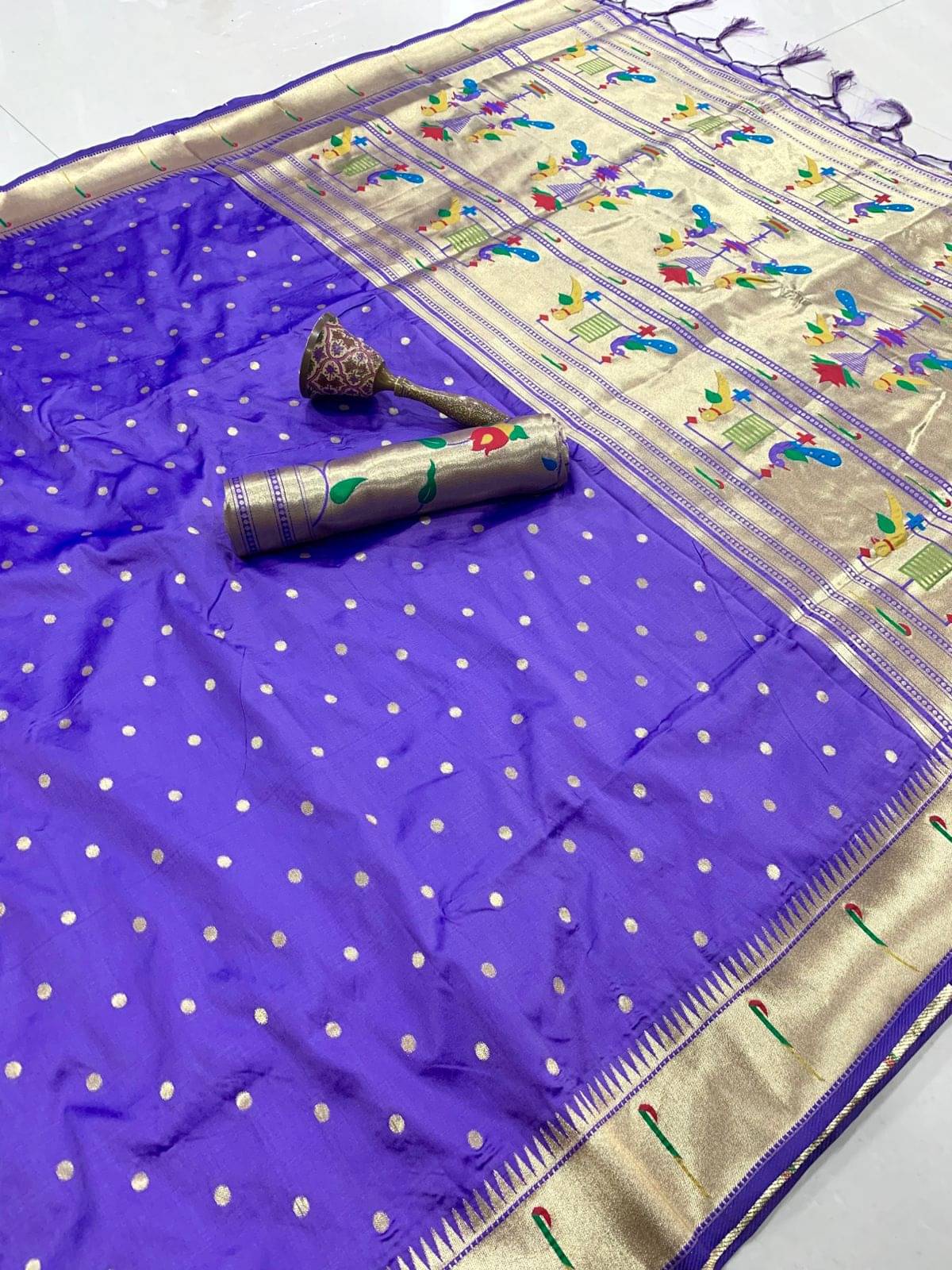     			Panbai sarees Silk Solid Regular Saree Without Blouse Piece ( Multicolor 9 )